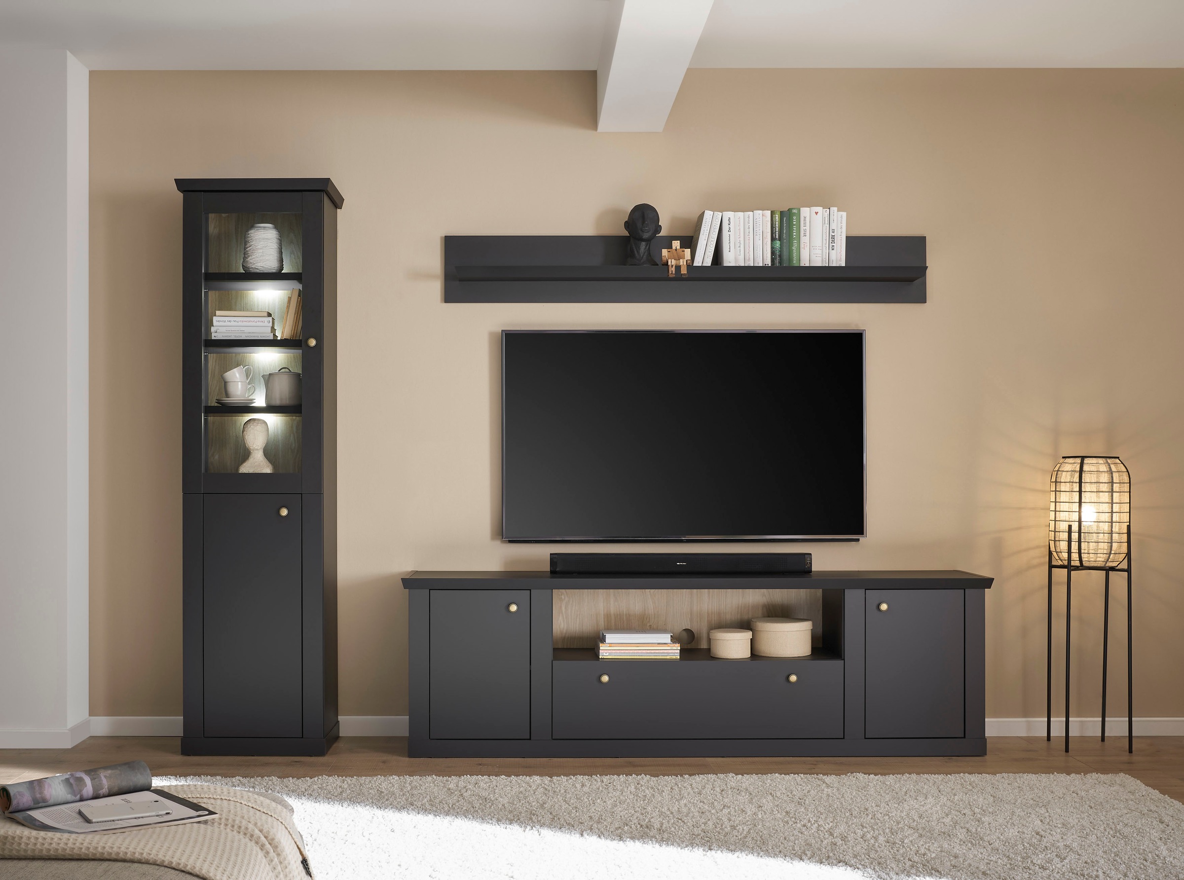 Home affaire Lowboard »Lincoln, moderner TV-Schrank, schwarze Kommode, TV-Unterschrank« edles Design, messingfarbene Knopfgriffe, in 2 Größen verfügbar