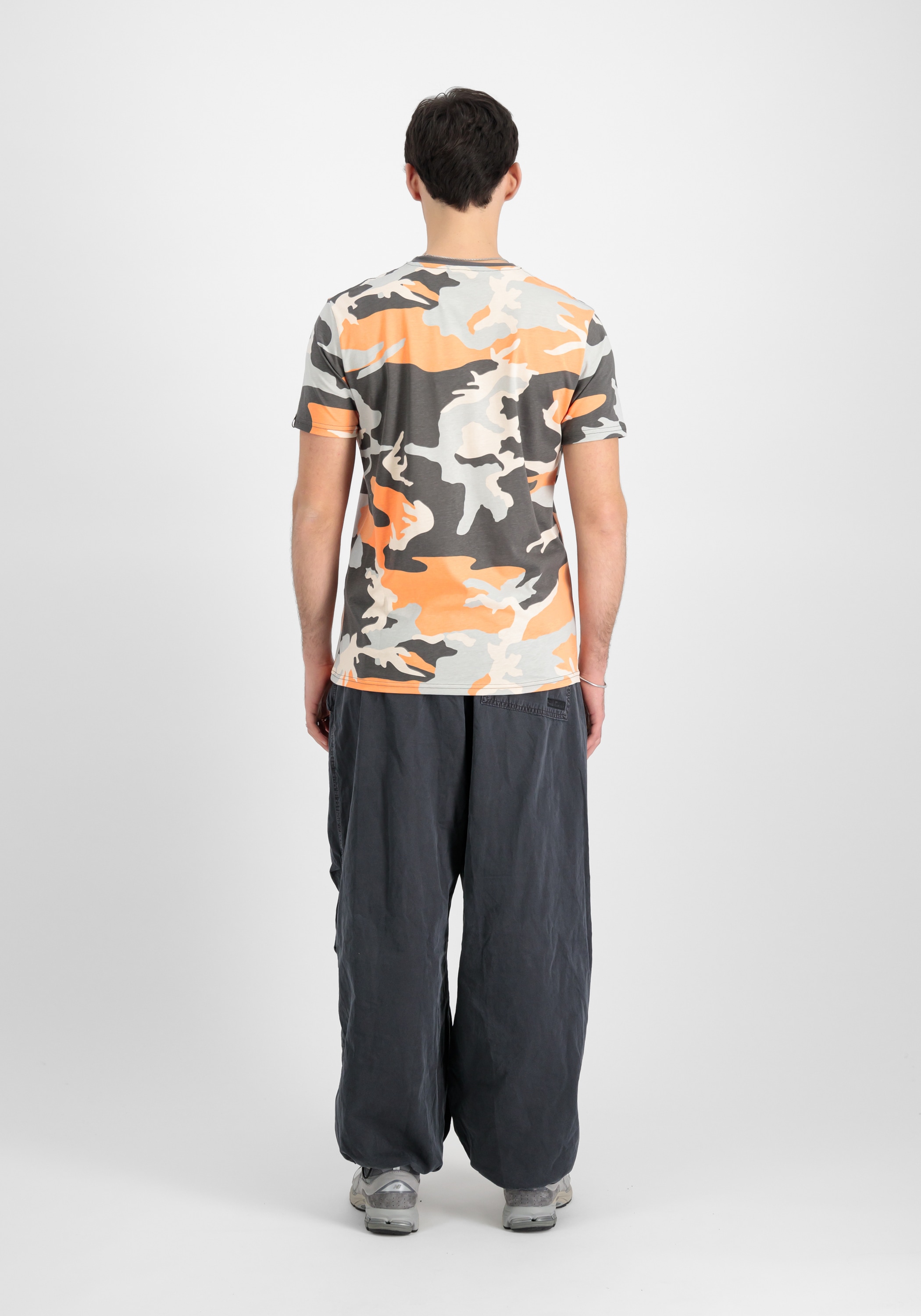Alpha Industries T-Shirt »Alpha Industries Men - T-Shirts Basic T-Shirt BL Camo PP«