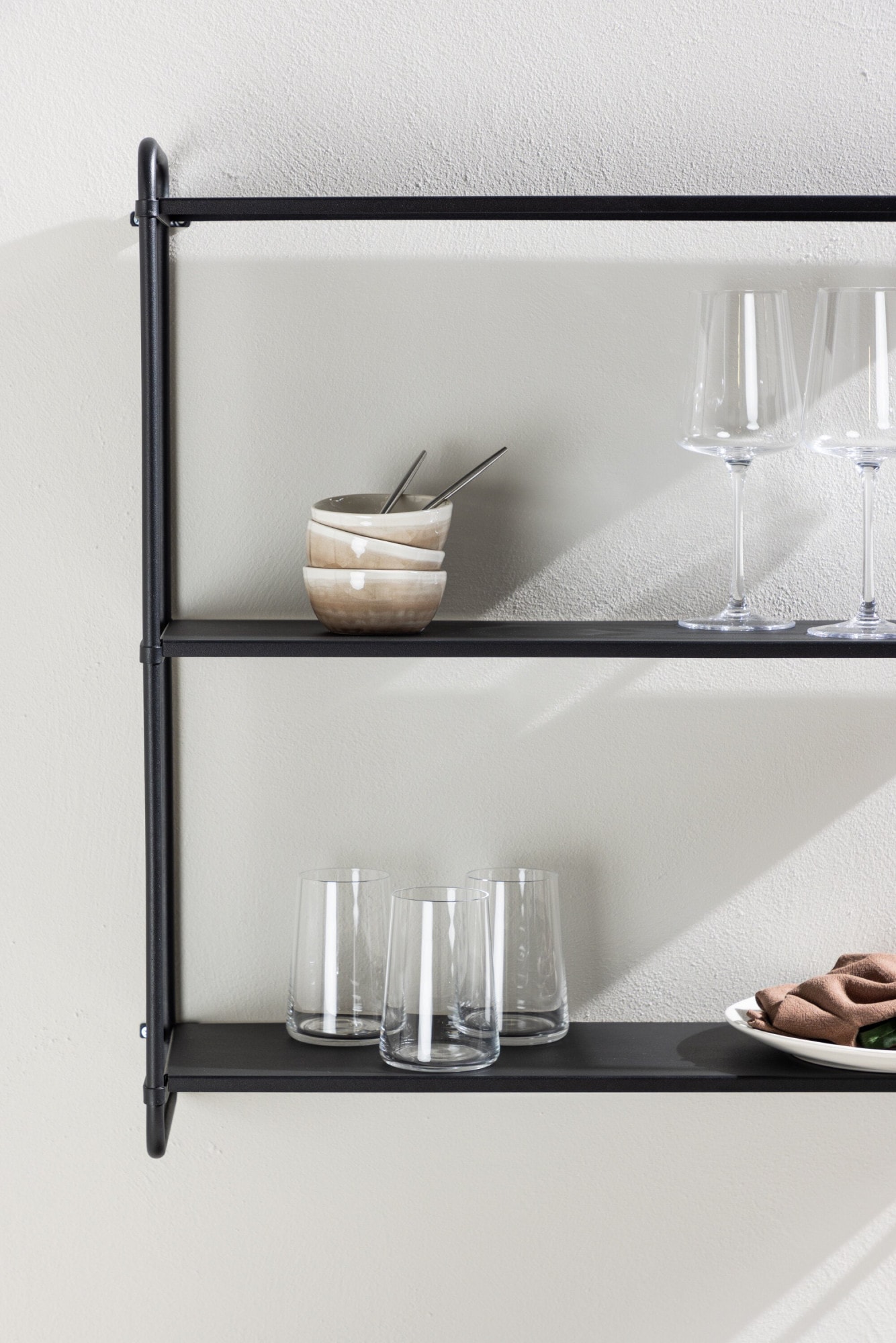 Venture Home Regal »Lyon, kompaktes Wandregal, schmal, Breite 62 cm« Hängeregal, Pulverbeschichtung, kompakt, anspruchsvoll, vielseitig