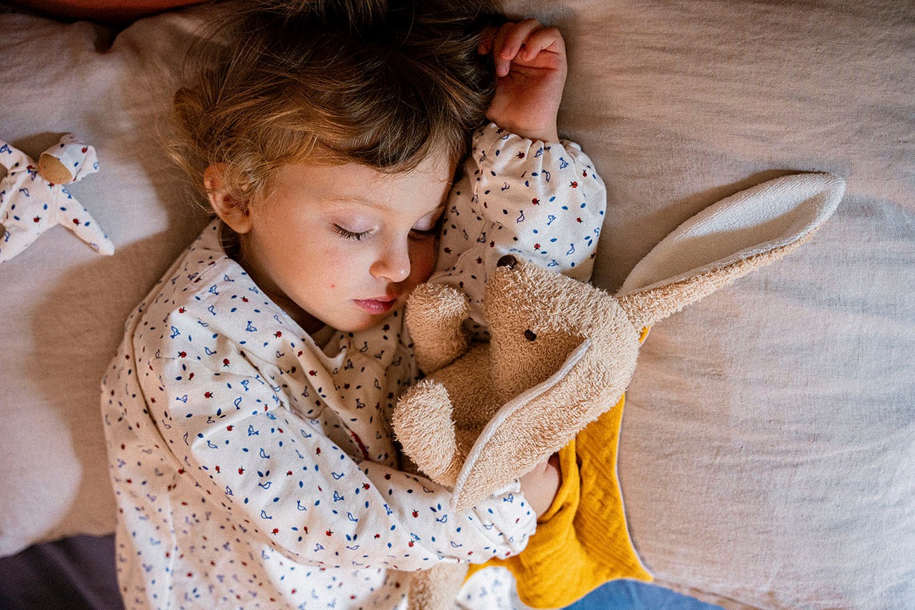 Käthe Kruse Kuscheltier »Holly Hase, liegend«