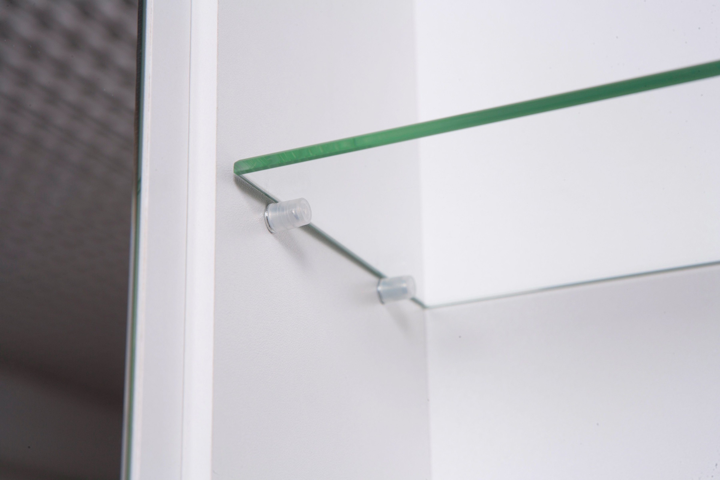Schildmeyer Spiegelschrank »Verona«, Breite 120 cm, 3-türig, 3 LED-Einbaustrahler, Schalter-/Steckdosenbox