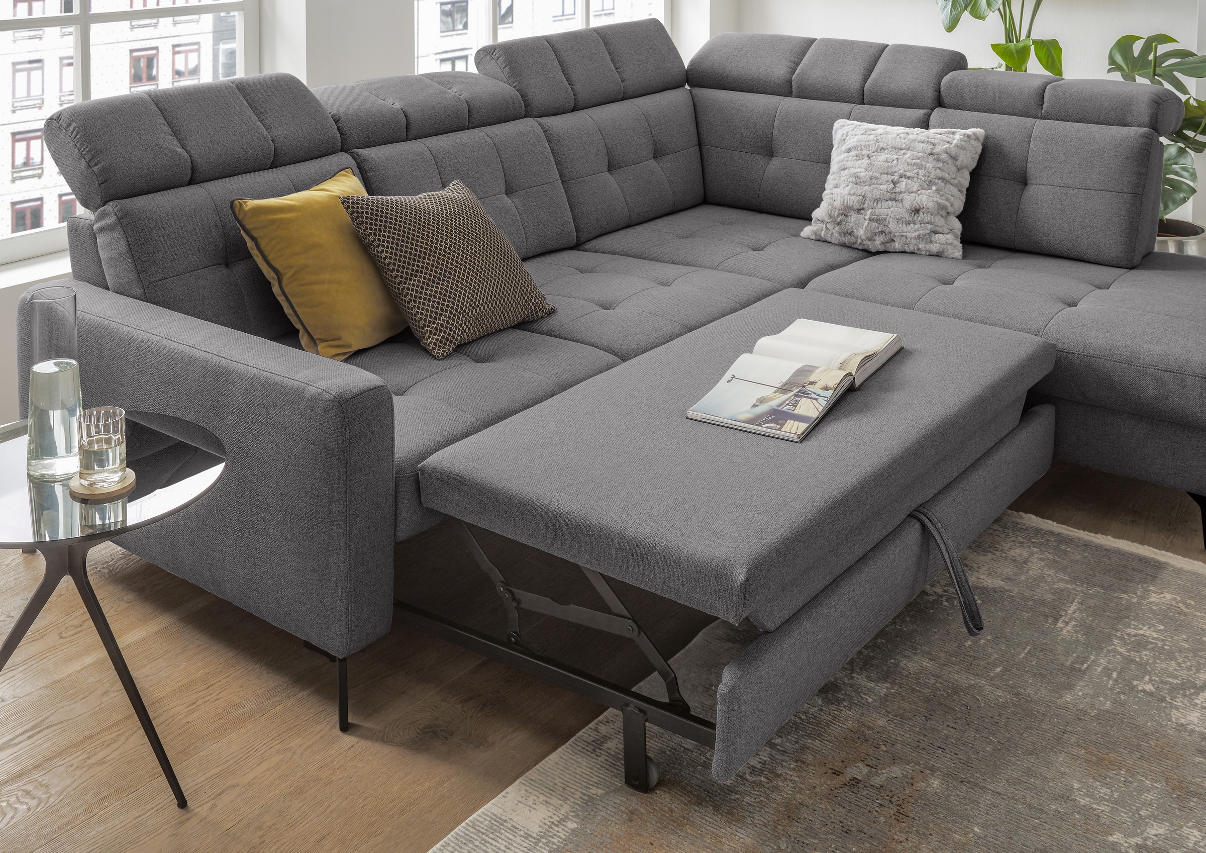 Musterring Ecksofa »MR 4615«, mit Kopf- und Rückenverstellung, Metallfuß schwarz, Maße 272 x 214 cm