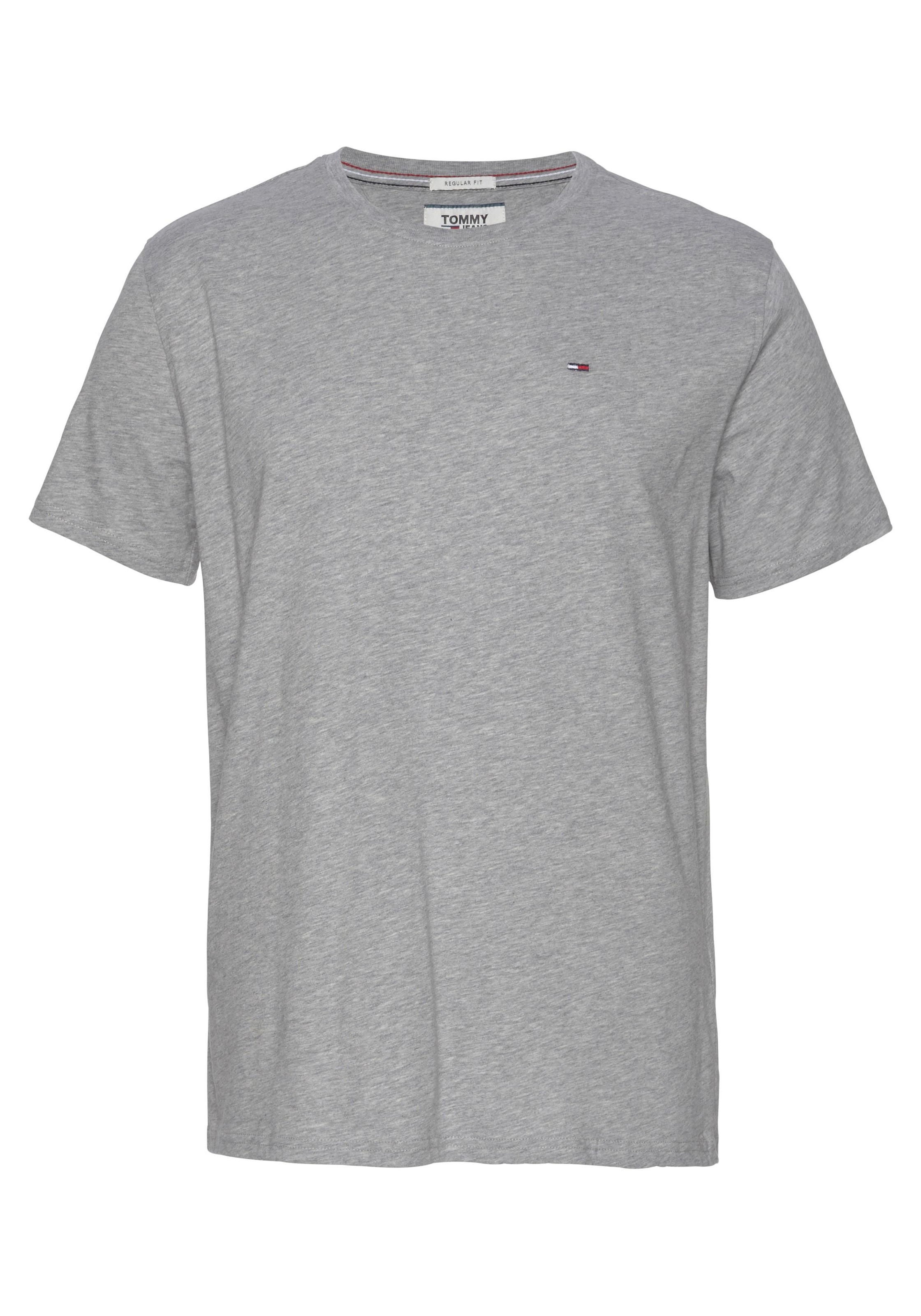 Tommy Jeans T-Shirt »TJM ESSENTIAL SOLID TEE«, Regular Fit mit Rundhalsausschnitt und dezenter Logo-Flag