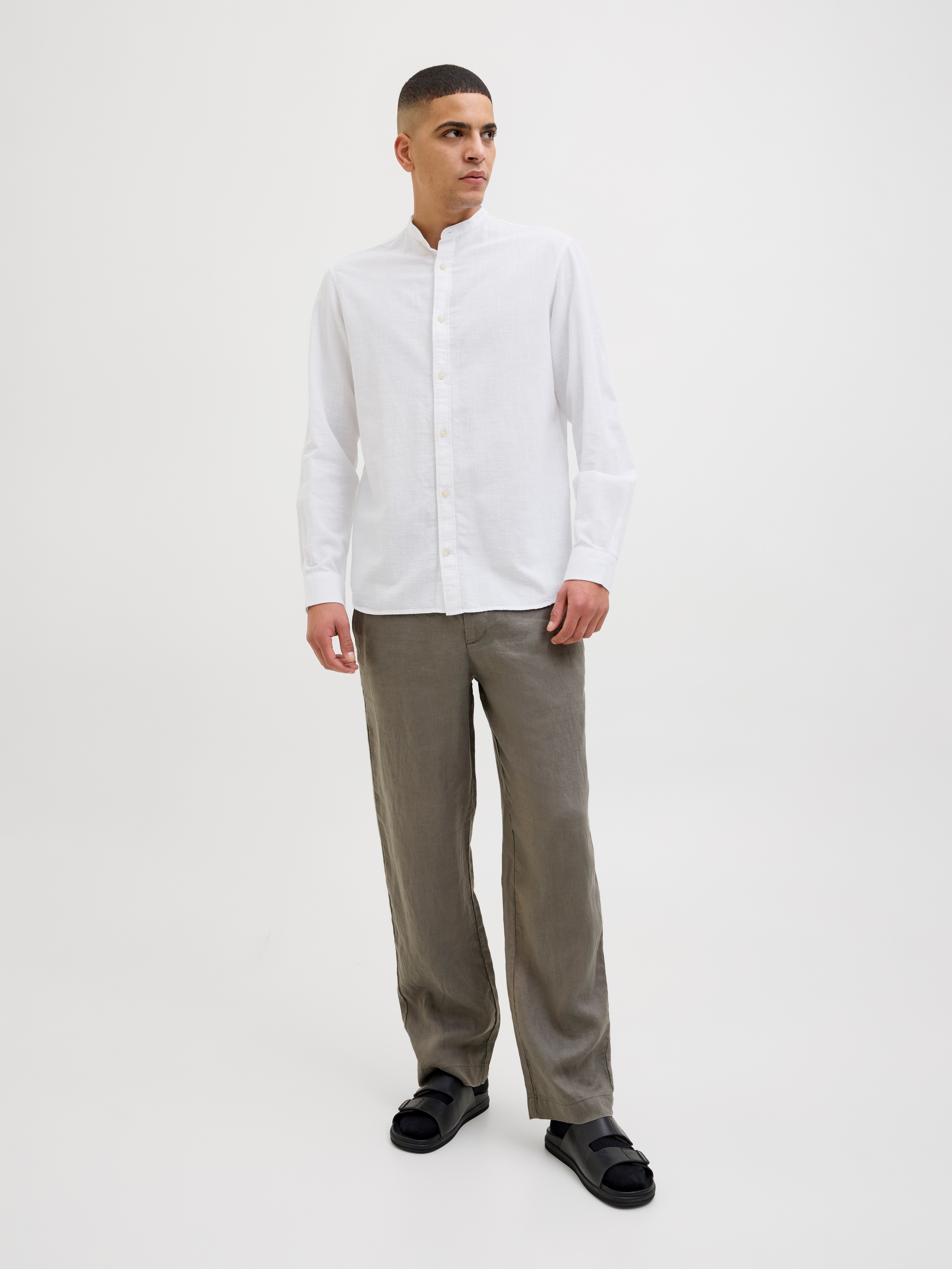Jack & Jones Langarmhemd »JJESUMMER BAND SHIRT LS SN«, mit Bandkragen
