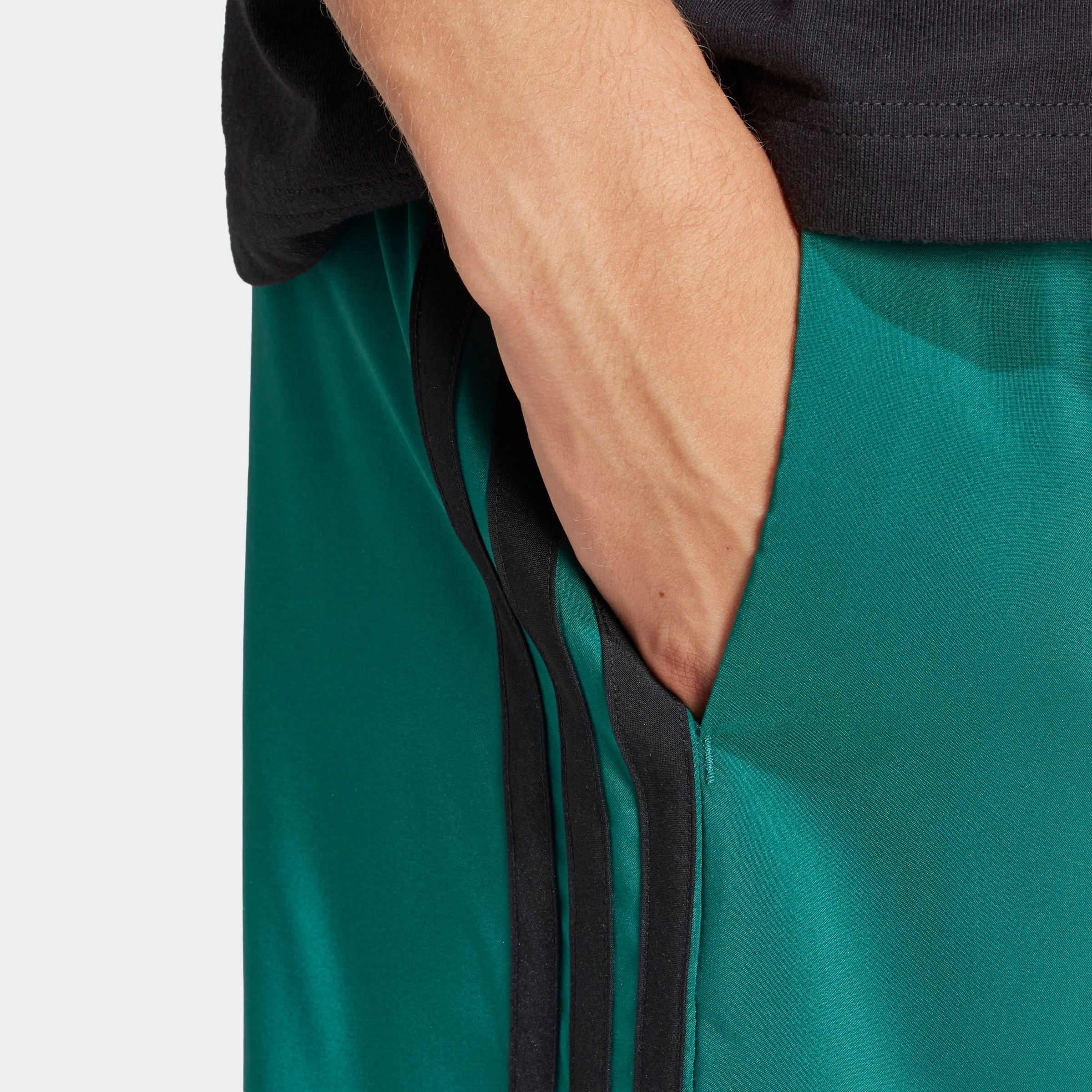adidas Sportswear Shorts »M 3S CHELSEA B«, (1 tlg.), kurze Trainingsshorts