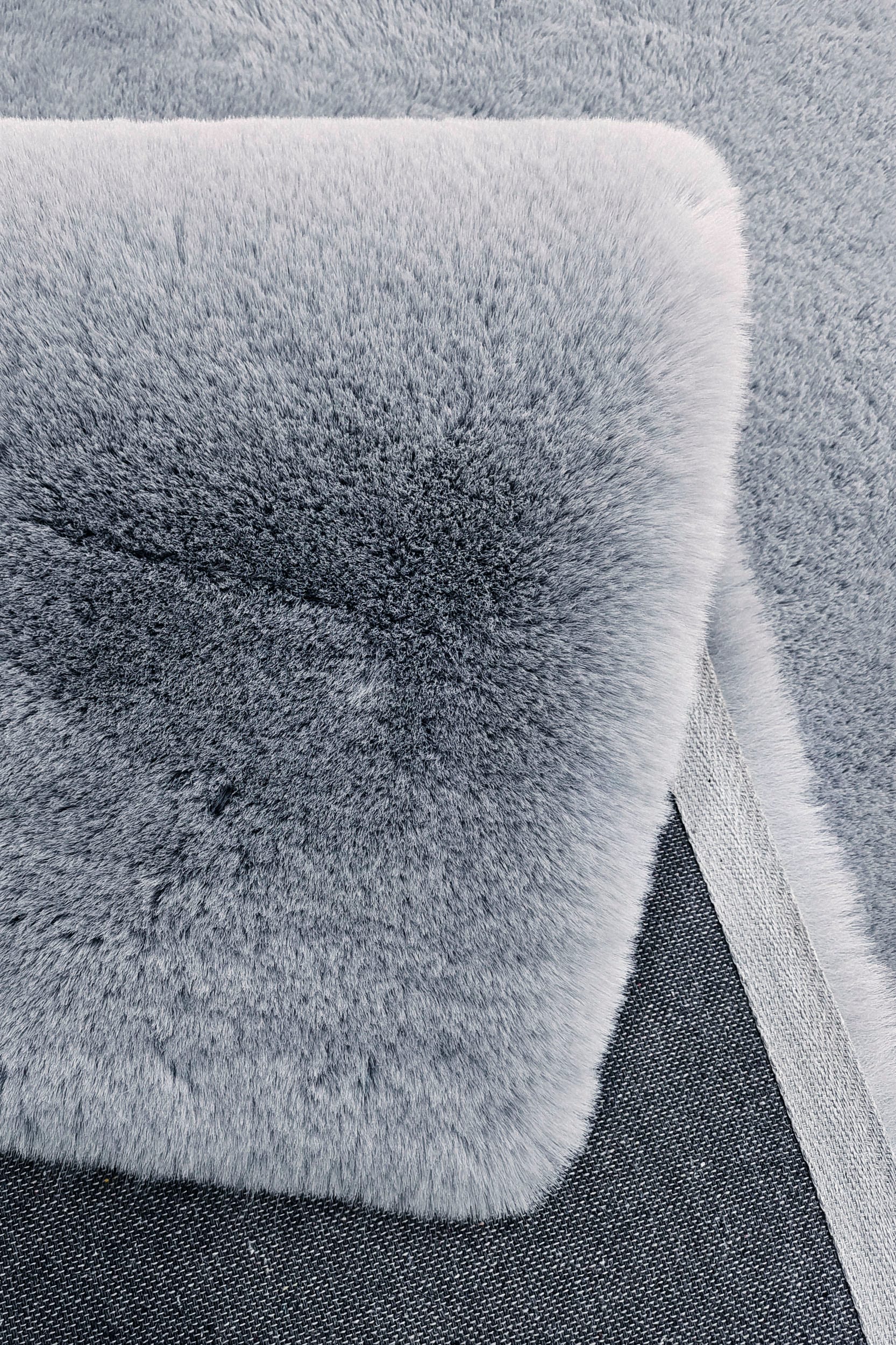 my home Fellteppich »Rabbit, Kunstfell, Kaninchenfell-Haptik, Microfaser,«, rechteckig, 42 mm Höhe, besonders hoch und flauschig, Wohnzimmer, Schlafzimmer, Flur, Läufer