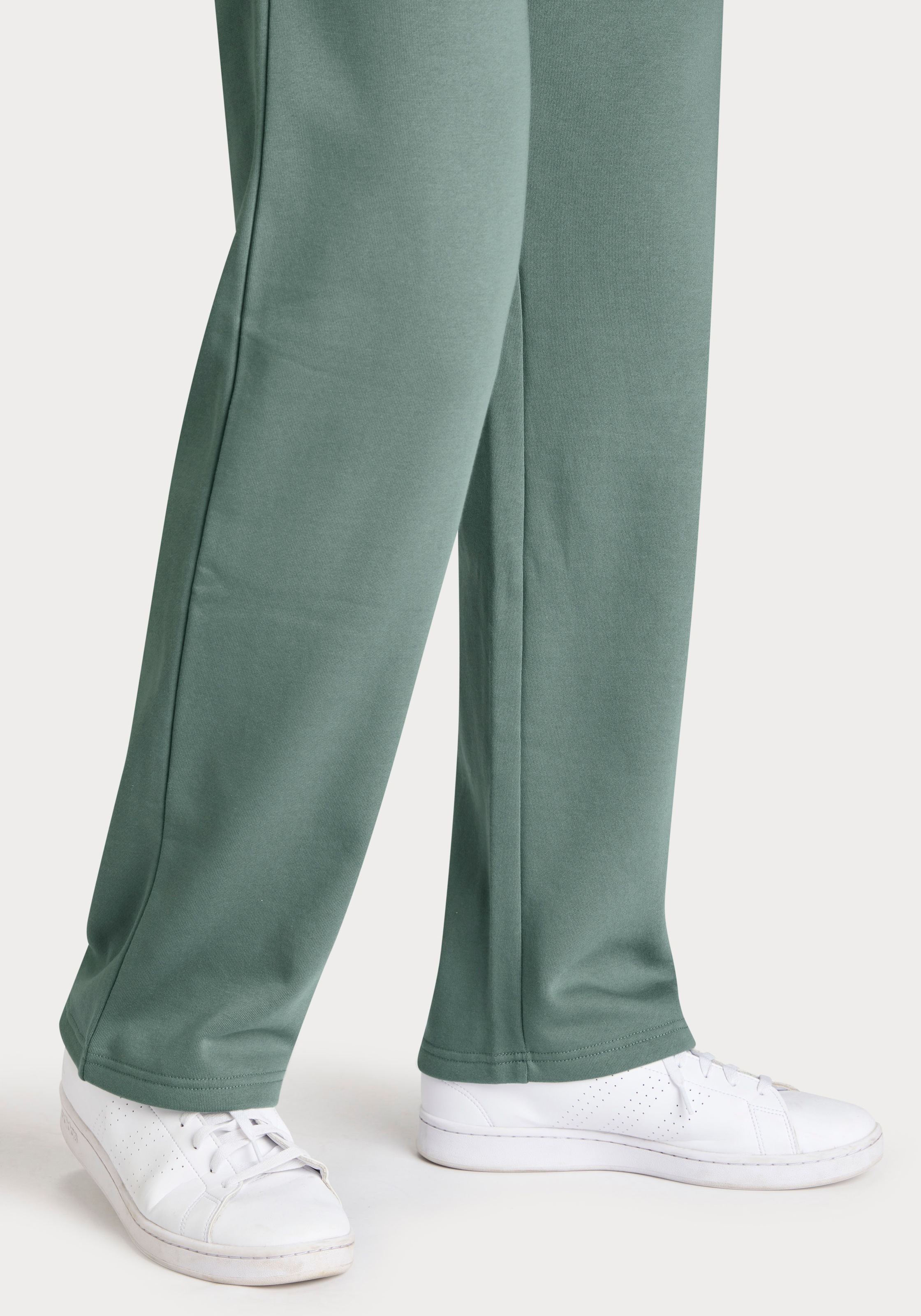 John Devin Sweathose »- Jogginghose aus innen angerauter Sweatware«  mit breiter Kordel und seitlichen Taschen