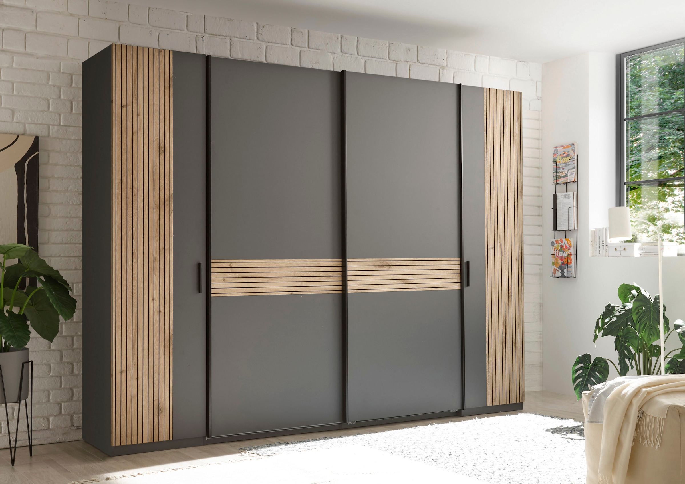Schlafkontor Kleiderschrank »Daria Drehtürenschrank, Schwebetürenschrank, Schiebetürenschrank«, Absetzung in Viking Oak heller Rillenoptik
