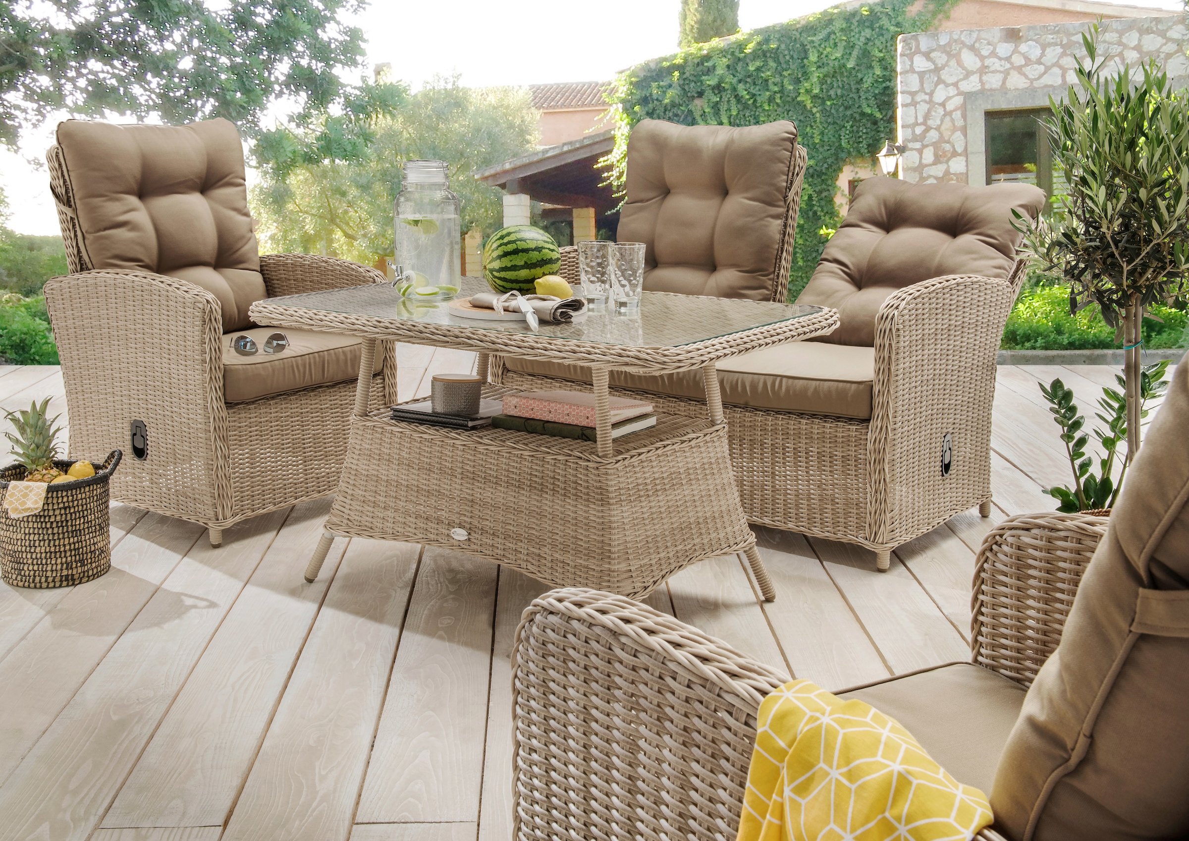 Destiny Gartenlounge-Set "MERANO" 1x 2er Sofa, 2x Sessel, 1x Tisch, inkl. Auflagen, 11 Stk. tlg.