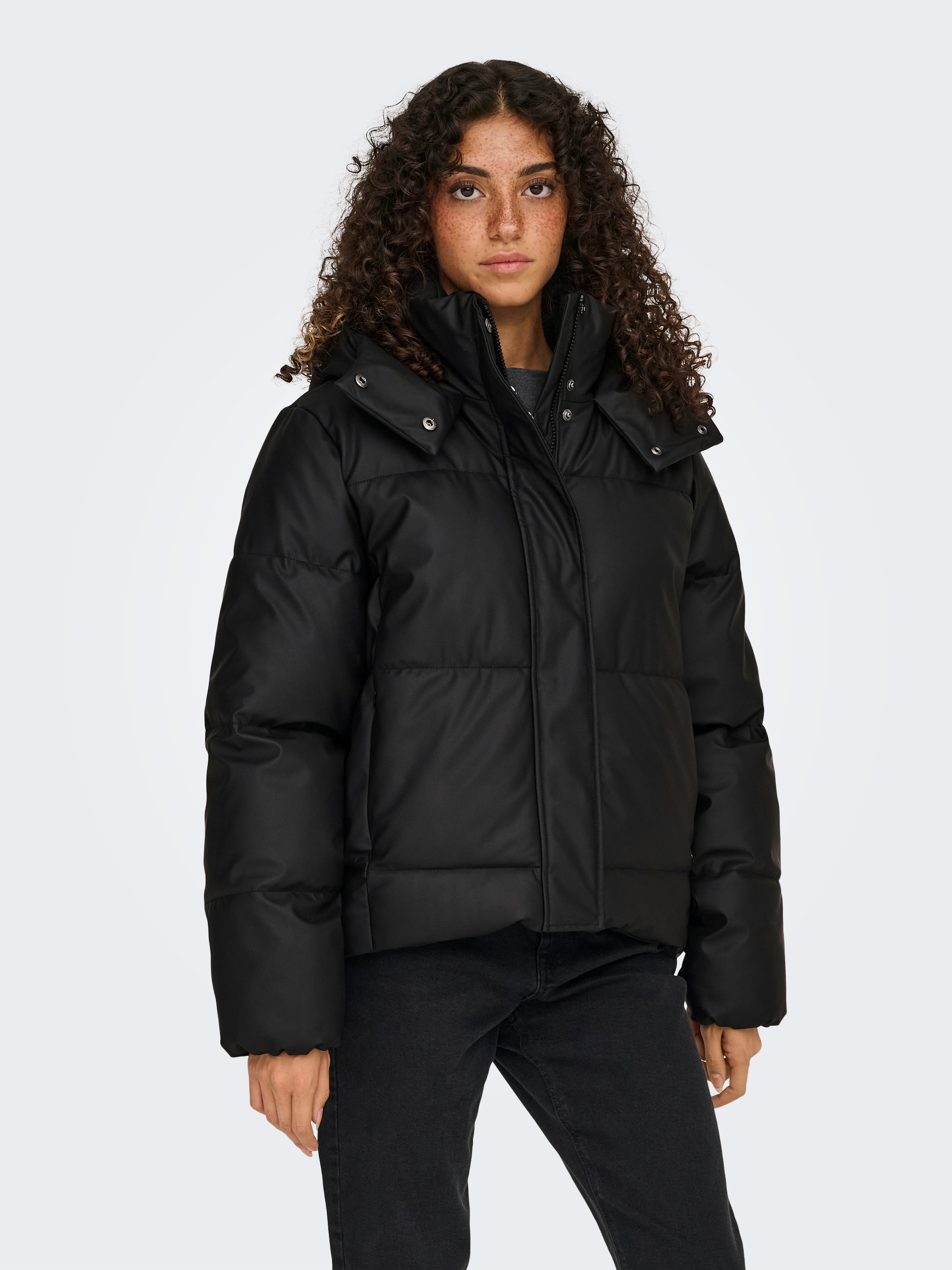 ONLY Steppjacke »ONLAGNES COATED PUFFER JACKET OTW« mit Kapuze