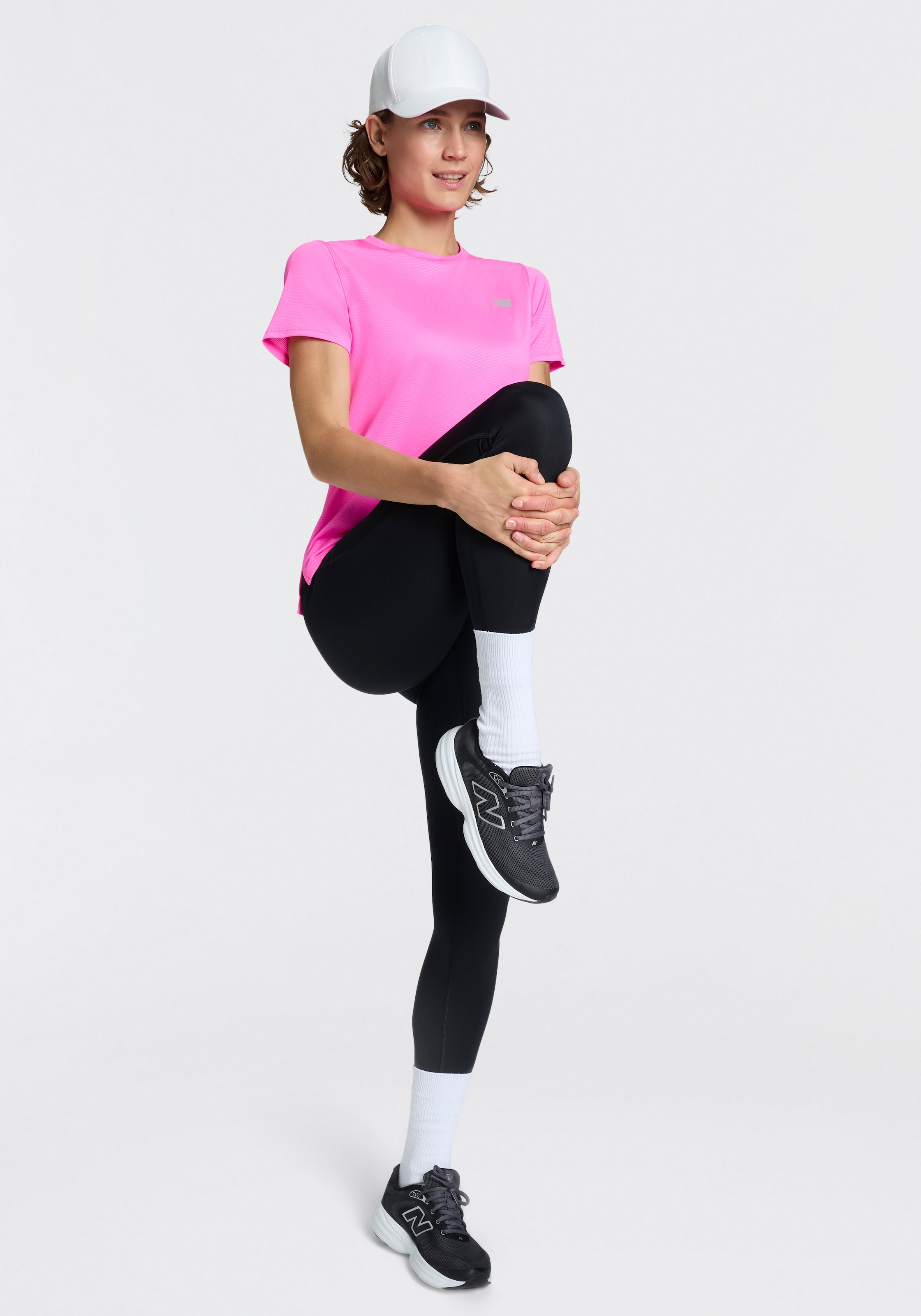 New Balance Trainingstights »NB ESSENTIAL HIGH RISE LEGGING 25”«  aus Polyester und Elasthan, bequeme Passform, hoher Bund