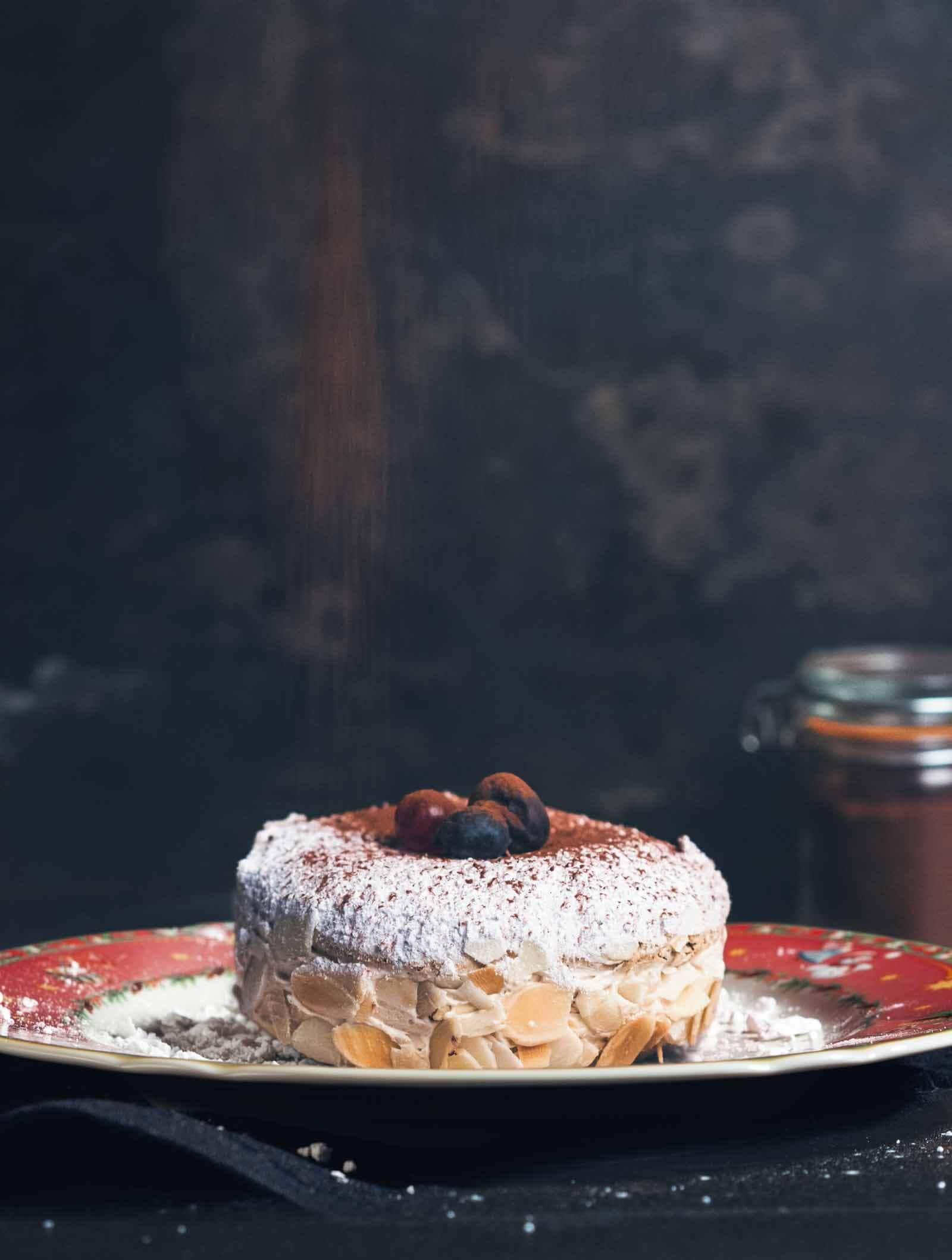 Seltmann Weiden Brotteller »Brotteller Marieluise Weihnachtsnostalgie ø 17 cm 6er Set creme« Spülmaschinengeeignet, Mikrowellengeeignet, Ofenfest, Salamandergeeignet, Kühlschrankgeeignet, Gefrierschrankgeeignet