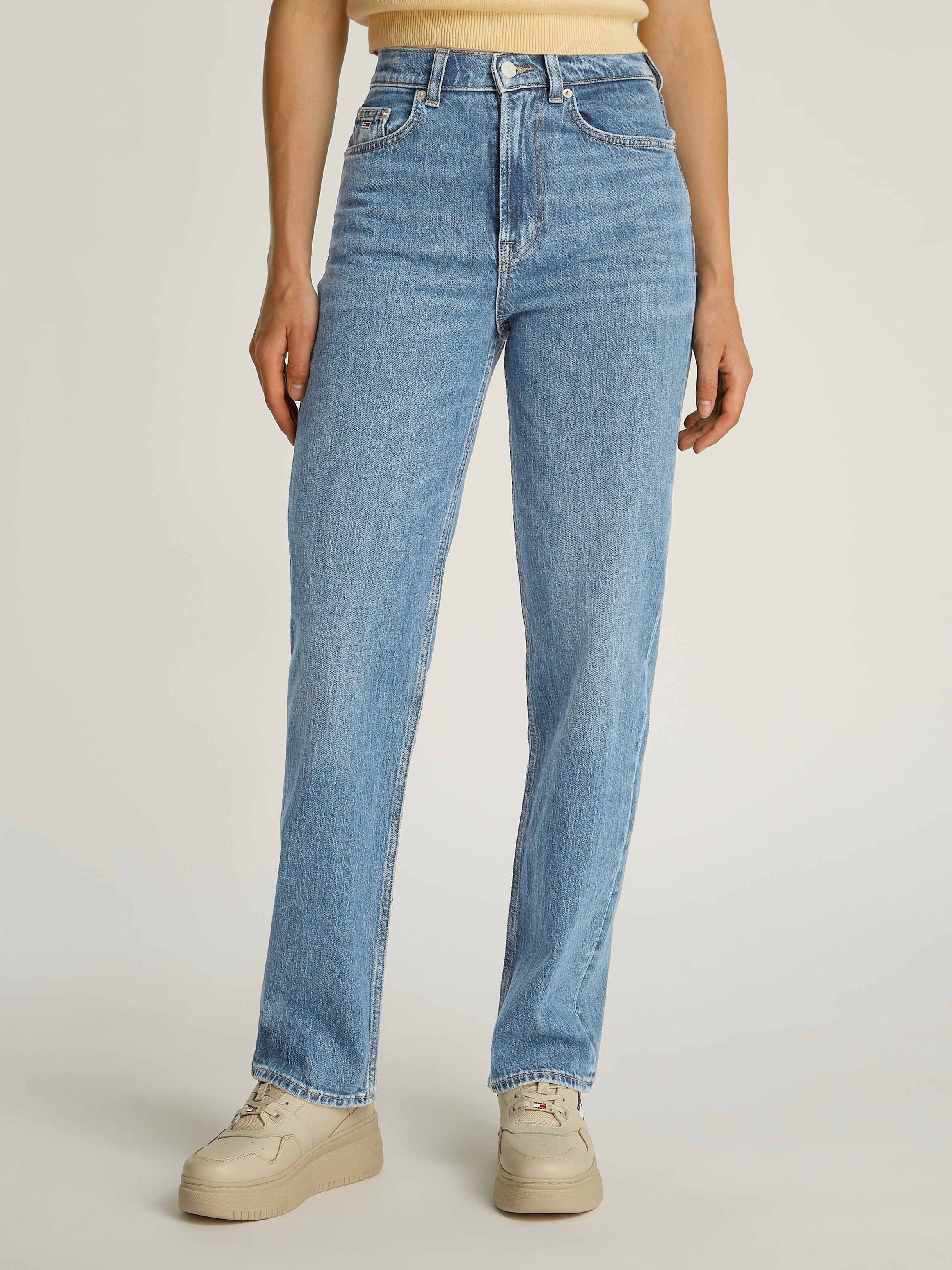 Tommy Jeans Skinny-fit-Jeans »Sylvia High Rise Skinny«, mit Logo-Badge