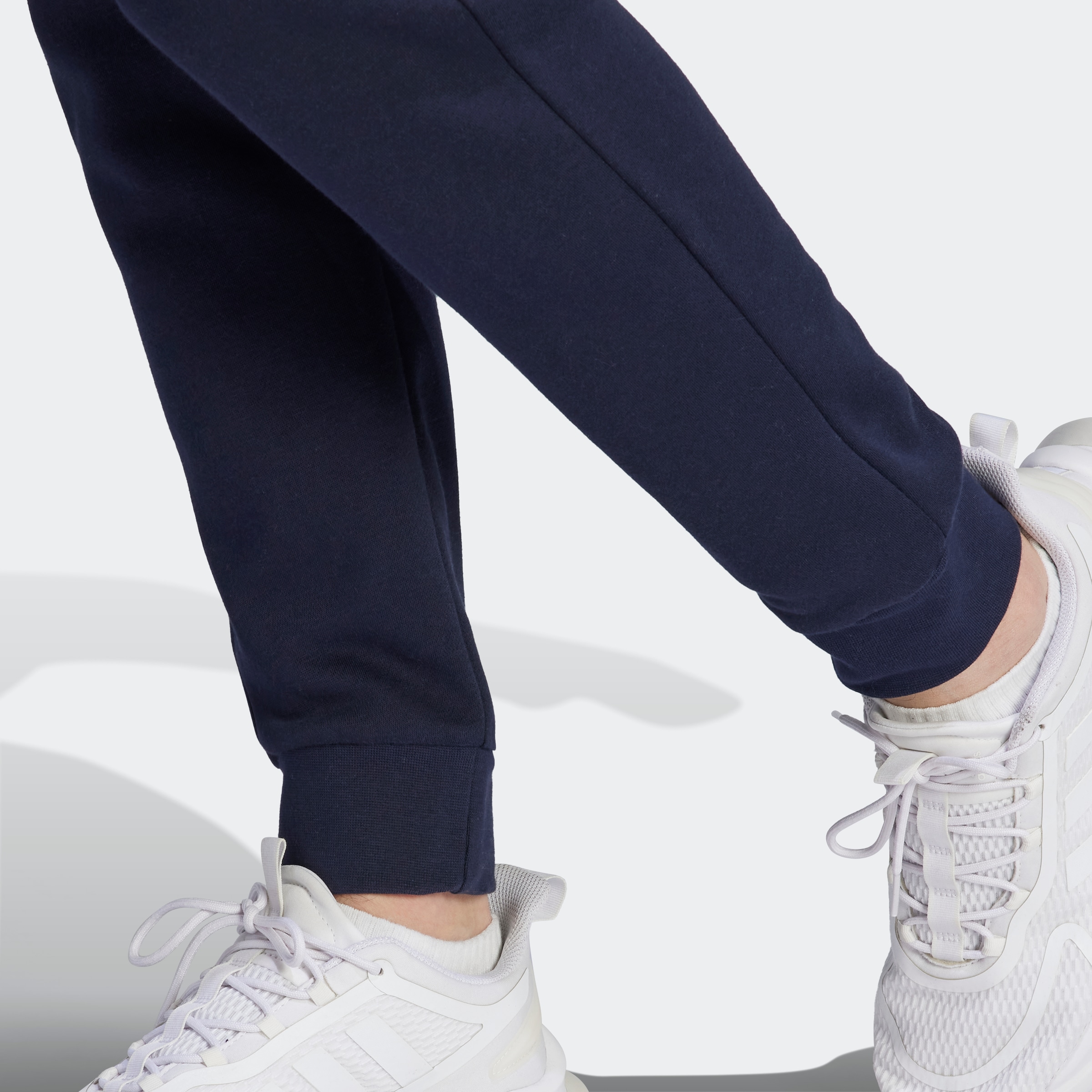 adidas (2 Trainingsanzug »BASIC bei tlg.) Sportswear 3-STREIFEN«,