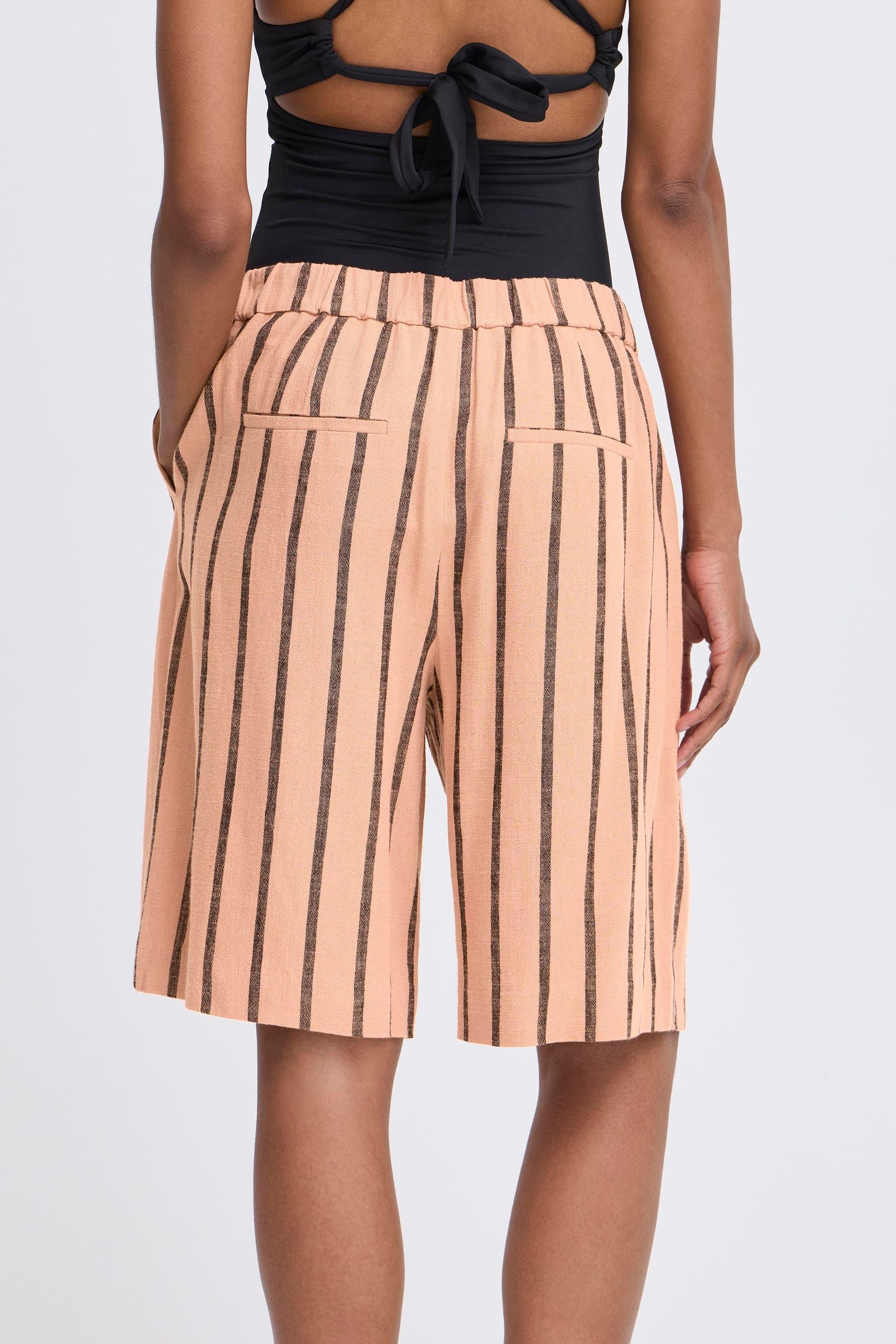 b.young Shorts »Shorts BYJOHANNA«