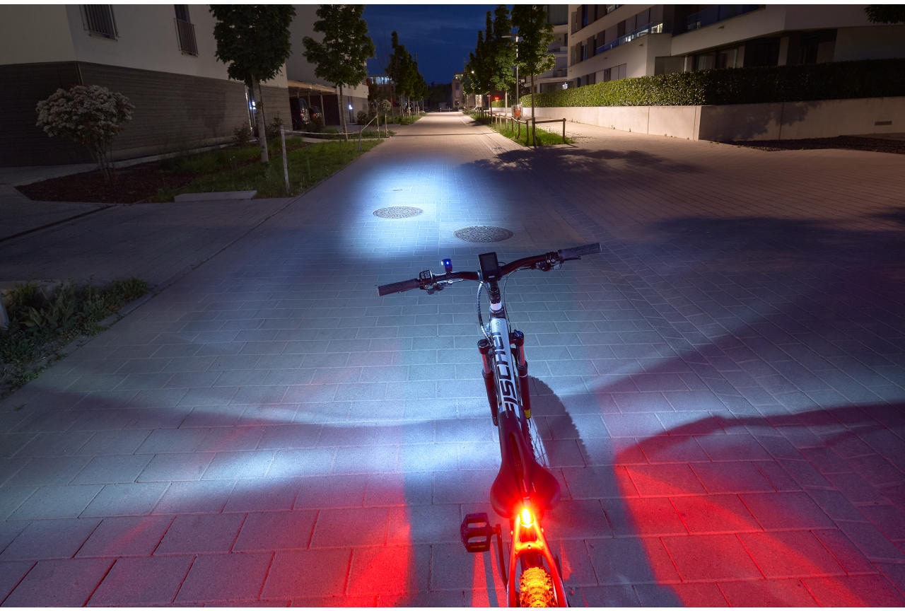 FISCHER Fahrrad mit mit »FISCHER 360Â° 3, LED Beleuchtungsset Front- zusätzlicher (Set, bei Bodenleuchte«, Rücklicht), Fahrradbeleuchtung und Bodenleuchte