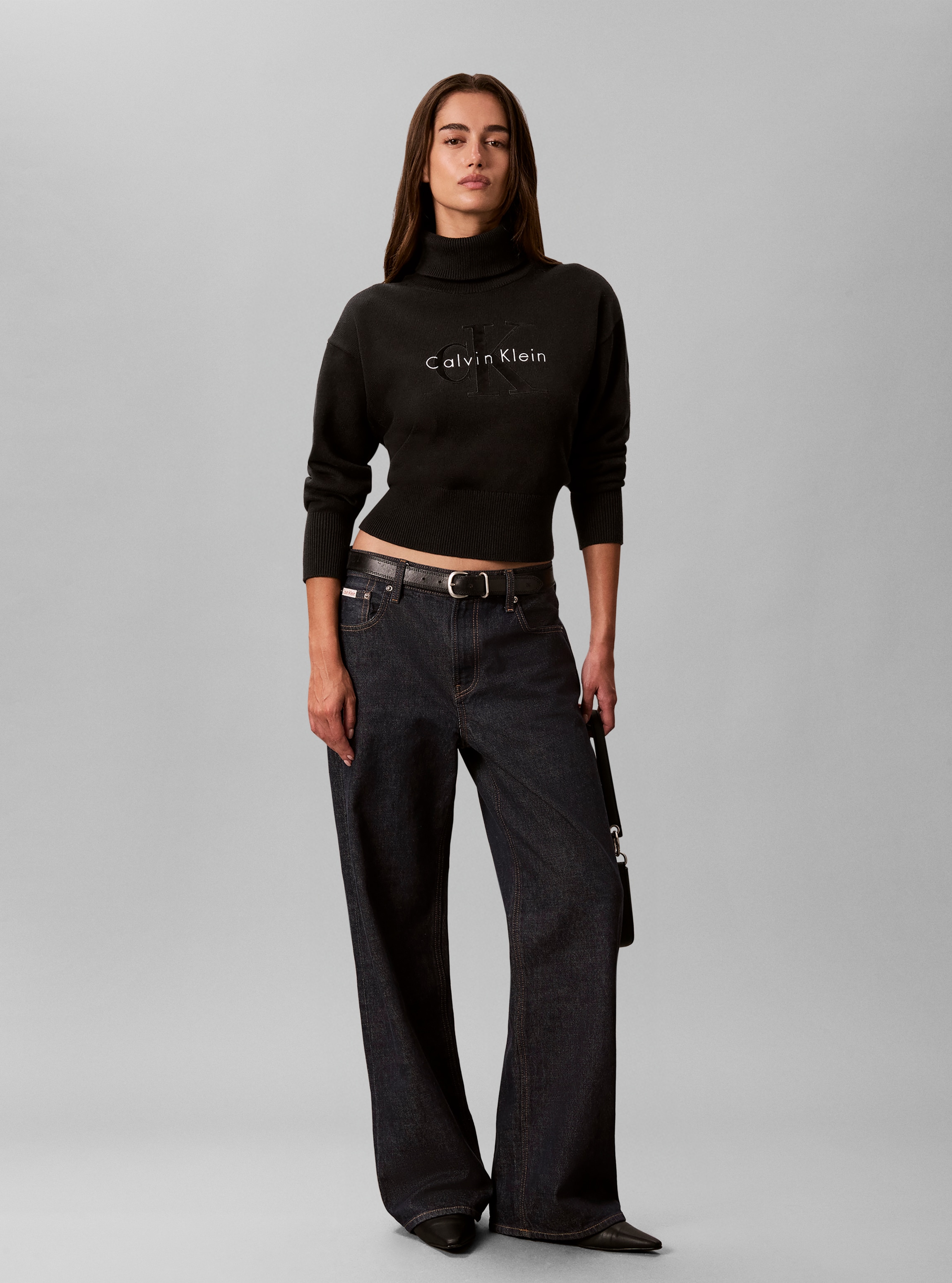 Calvin Klein Jeans Rollkragenpullover Rollkragen, breites Bündchen, Regular Fit, Applikation & Stickerei