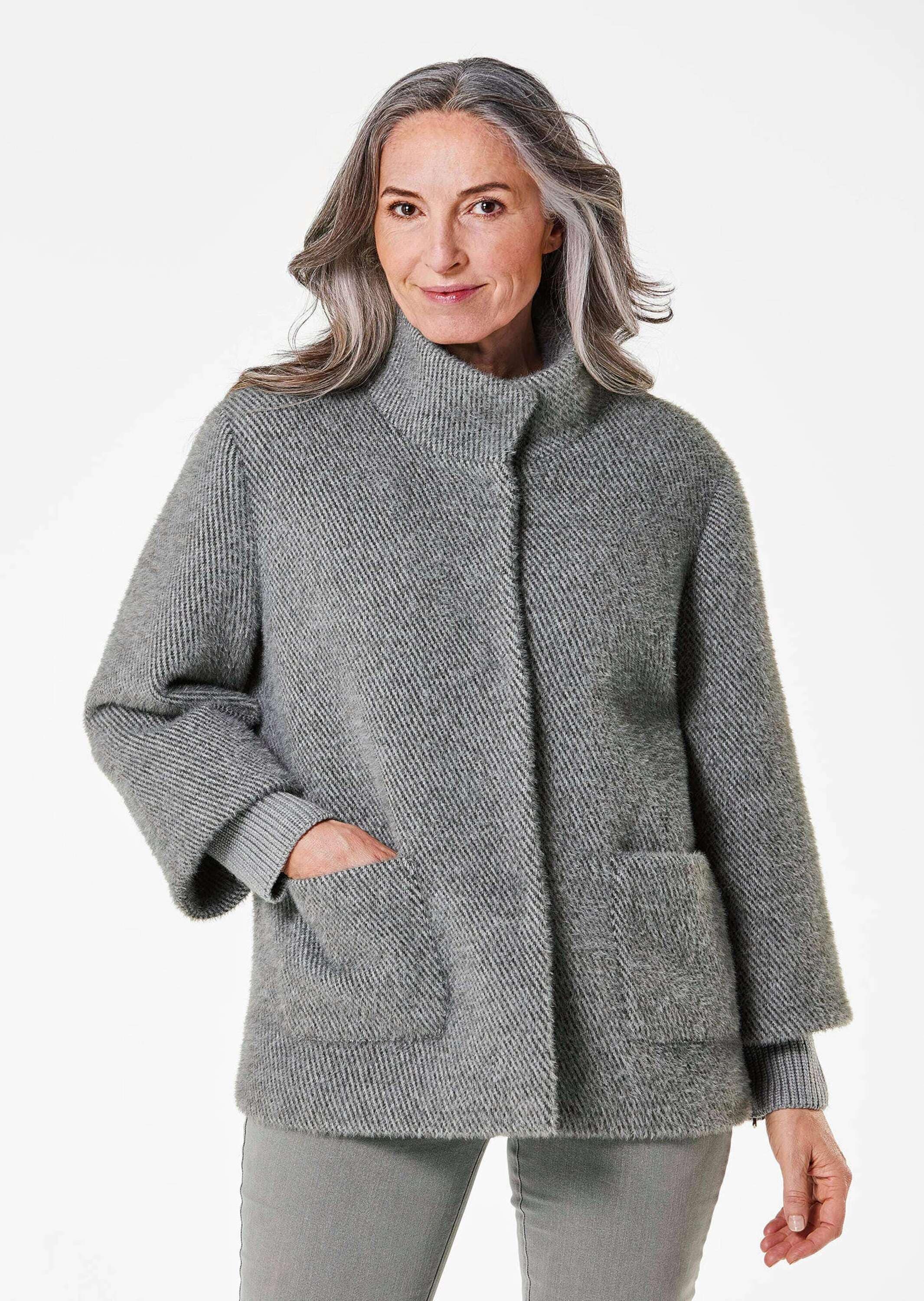 GOLDNER Kurzjacke »Flauschiger Kurzmantel mit Stehkragen« mit Strickbündchem am Armsaum