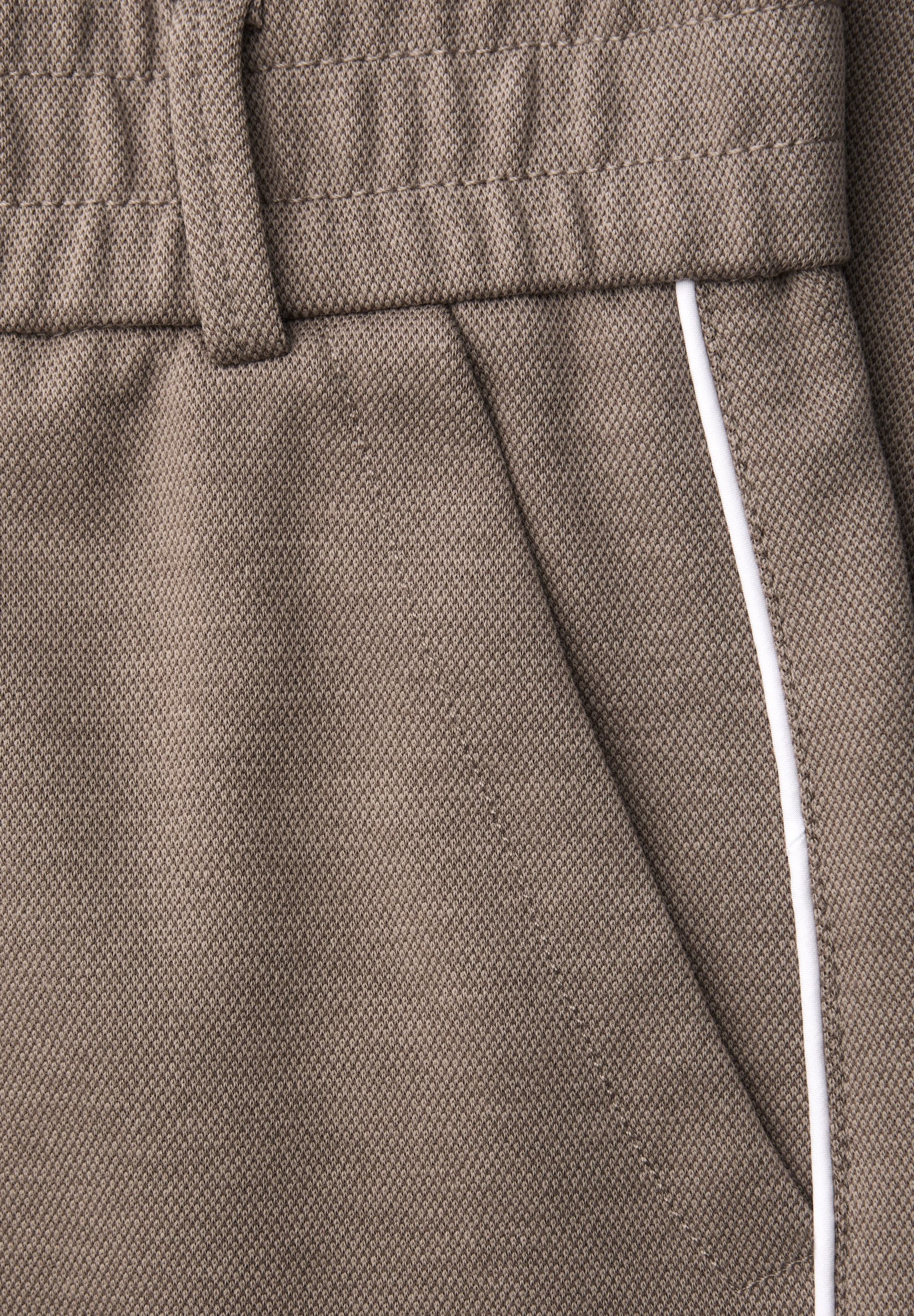 STREET ONE Stoffhose »Style Bonny«  mit sportiven Tape Details
