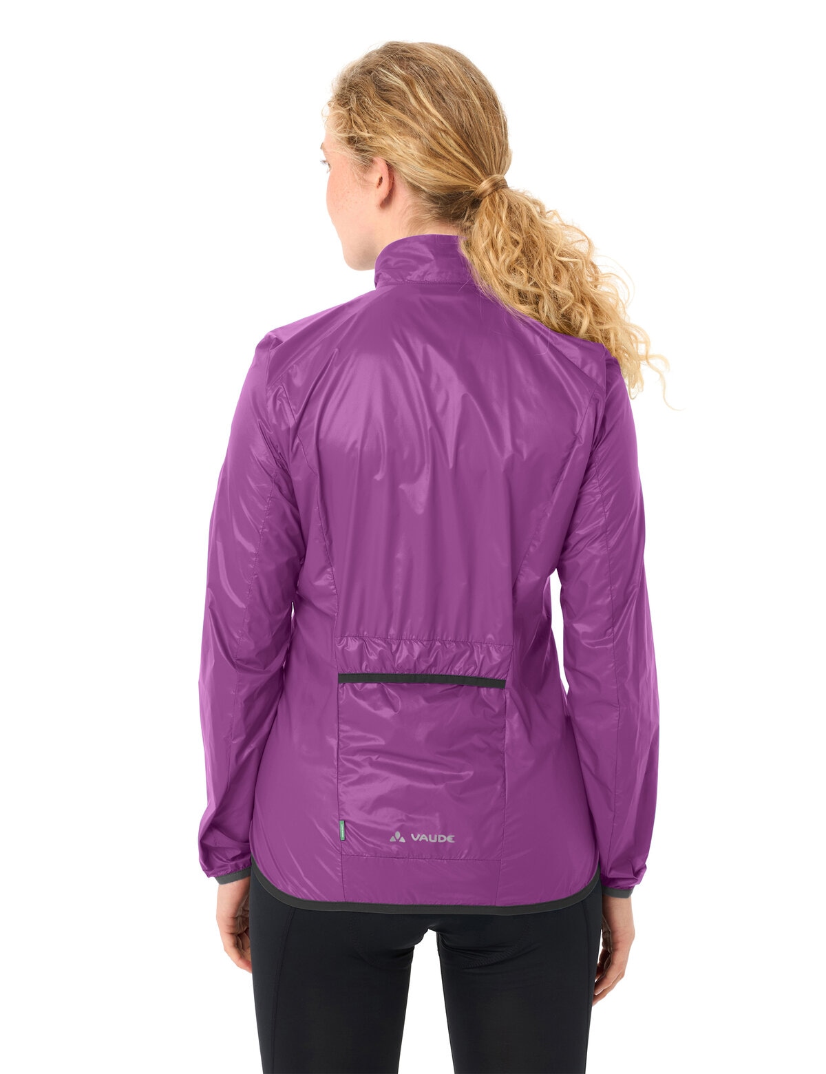 VAUDE Fahrradjacke »Women's Matera Air Jacket« ohne Kapuze atmungsaktiv, winddicht, wasserabweisend, mit offener Rückentasche
