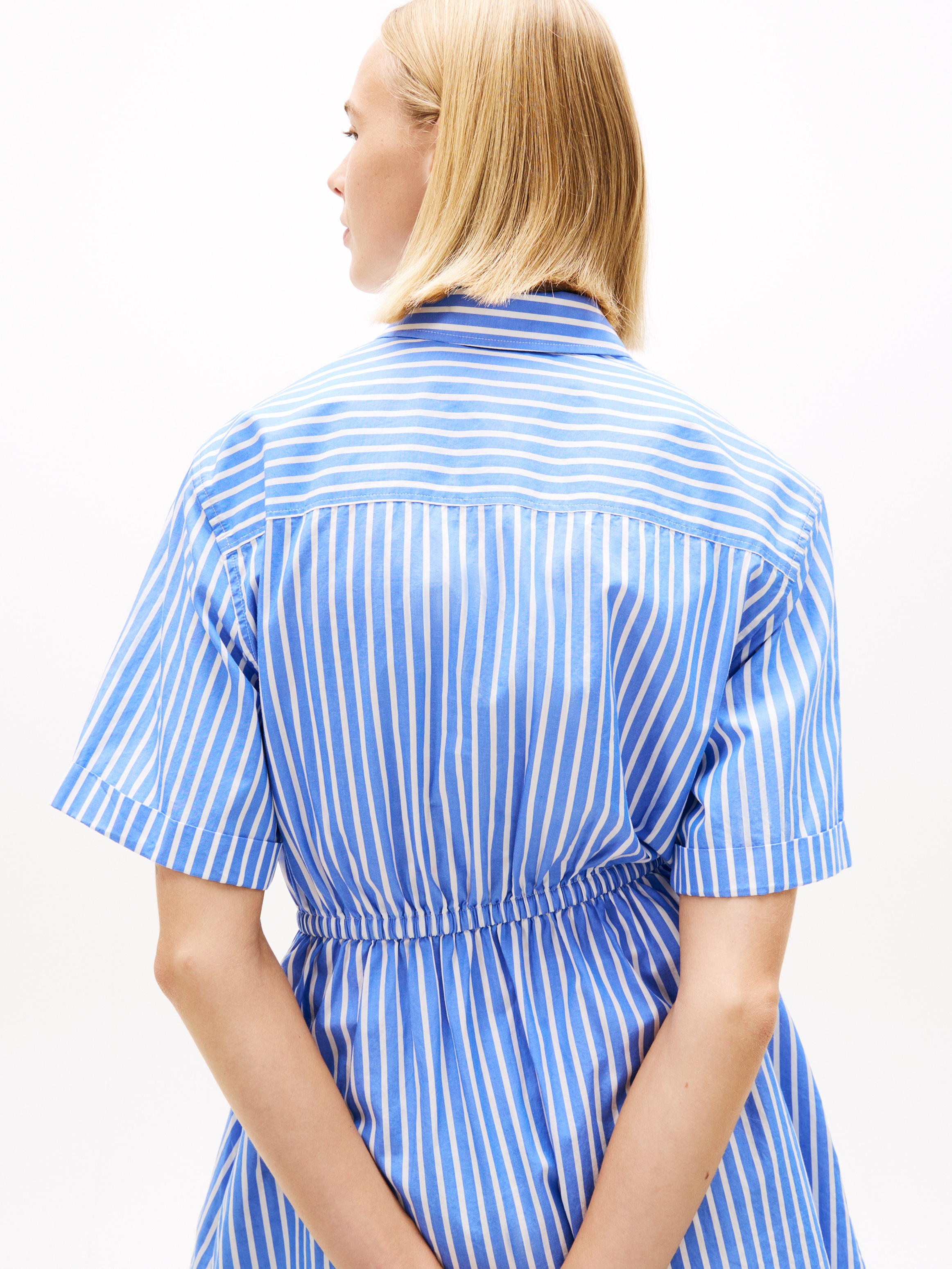 Tommy Jeans Hemdblusenkleid »TJW MINI STRIPE SHIRT DRESS« Eingrifftaschen mit Taillen Bindeband, Relaxed Fit