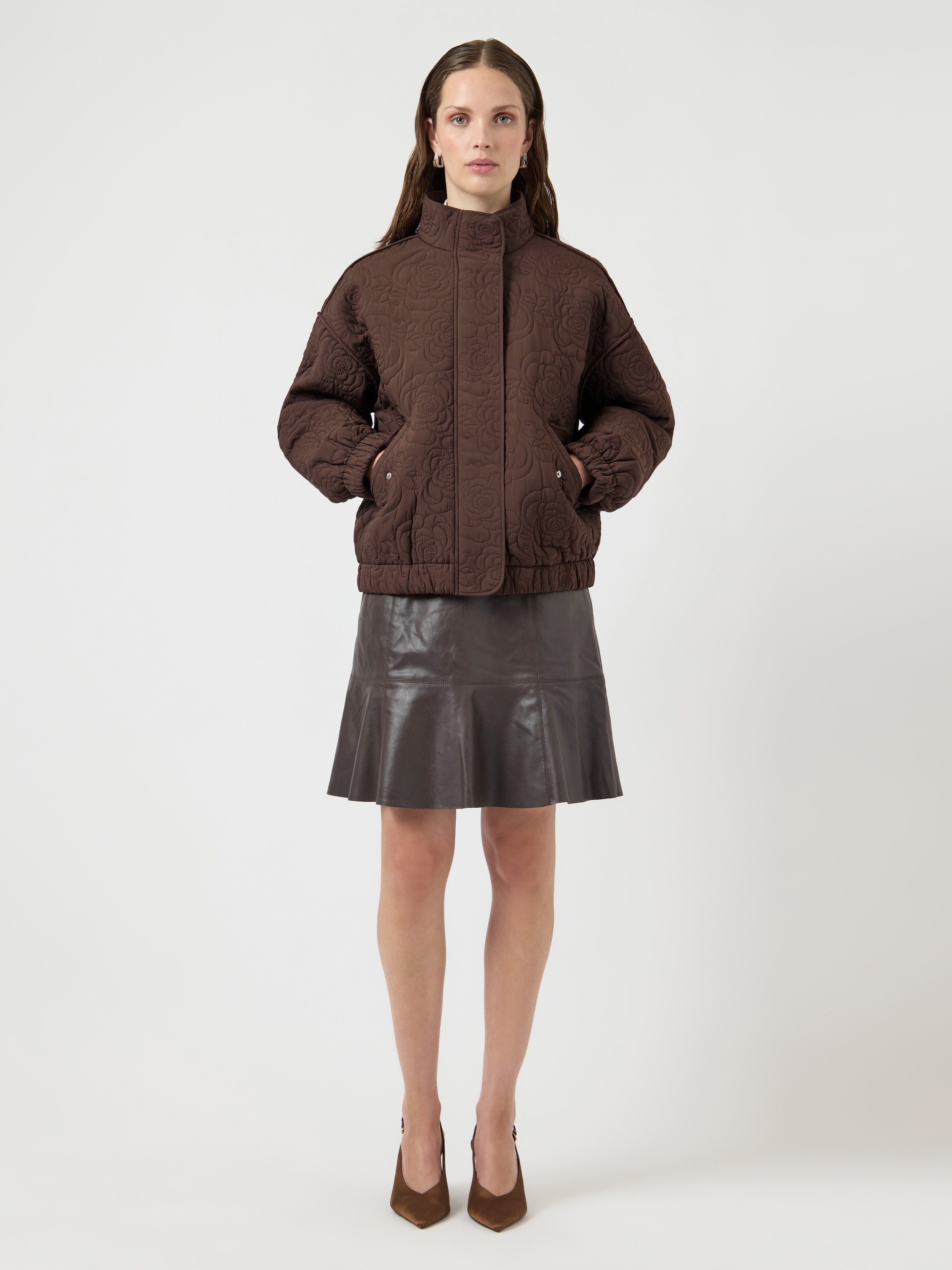 Y.A.S Blouson »YASFIPURA LS QUILTED JACKET S. NOOS« ohne Kapuze Kunstfaser, elastische Bündchen