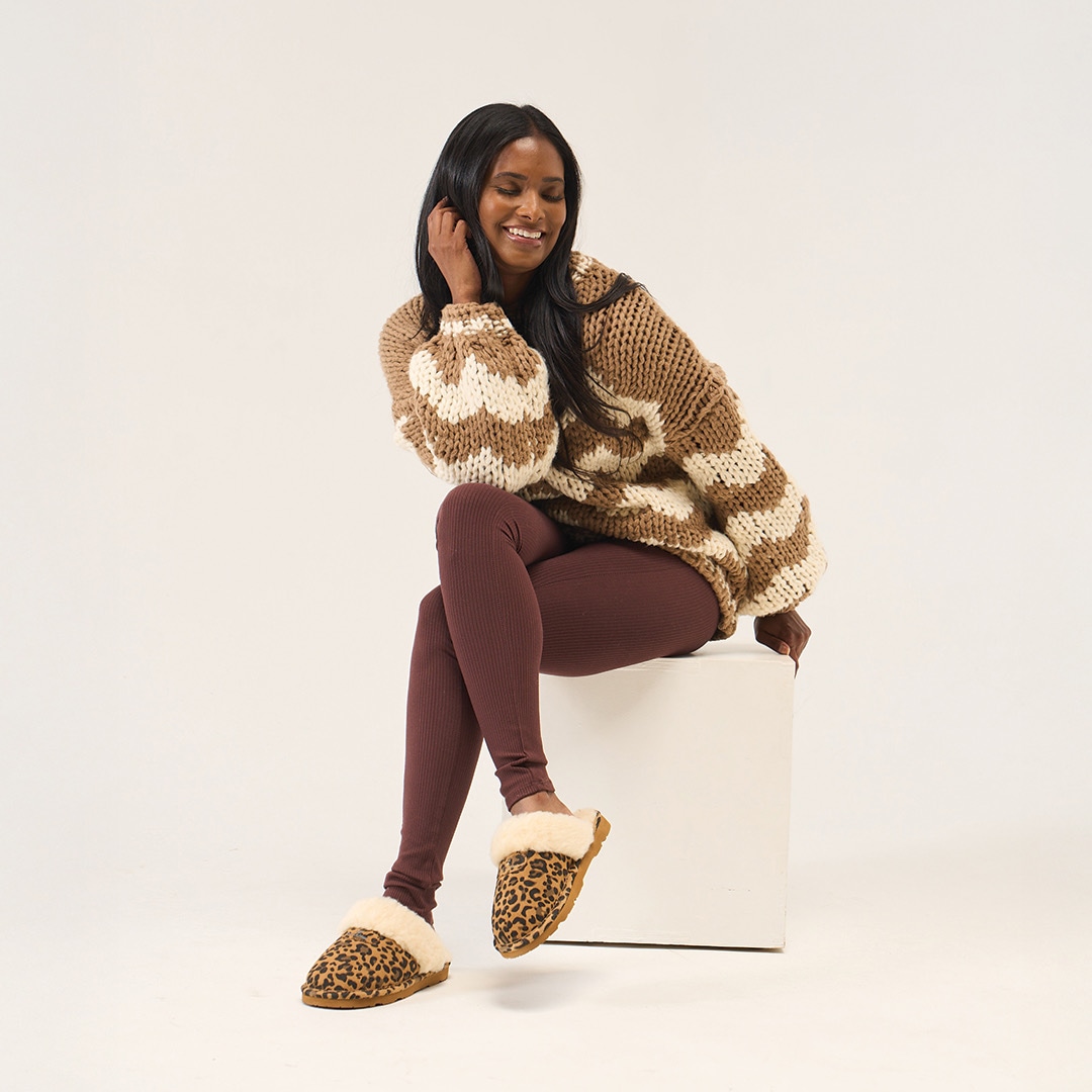 Bearpaw Clog »Loki Exotic«  Home Slipper, Hausschuh, Clog mit Leo-Muster