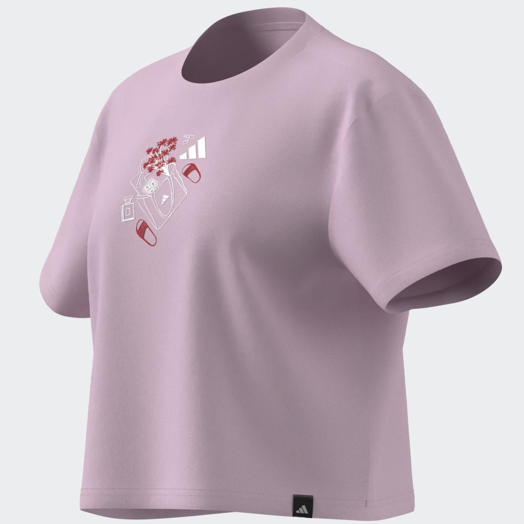 adidas Sportswear T-Shirt »MINI GRAPHIC« sportlicher Stil, kurze Ärmel, ohne Verschluss, mit Brustgrafik