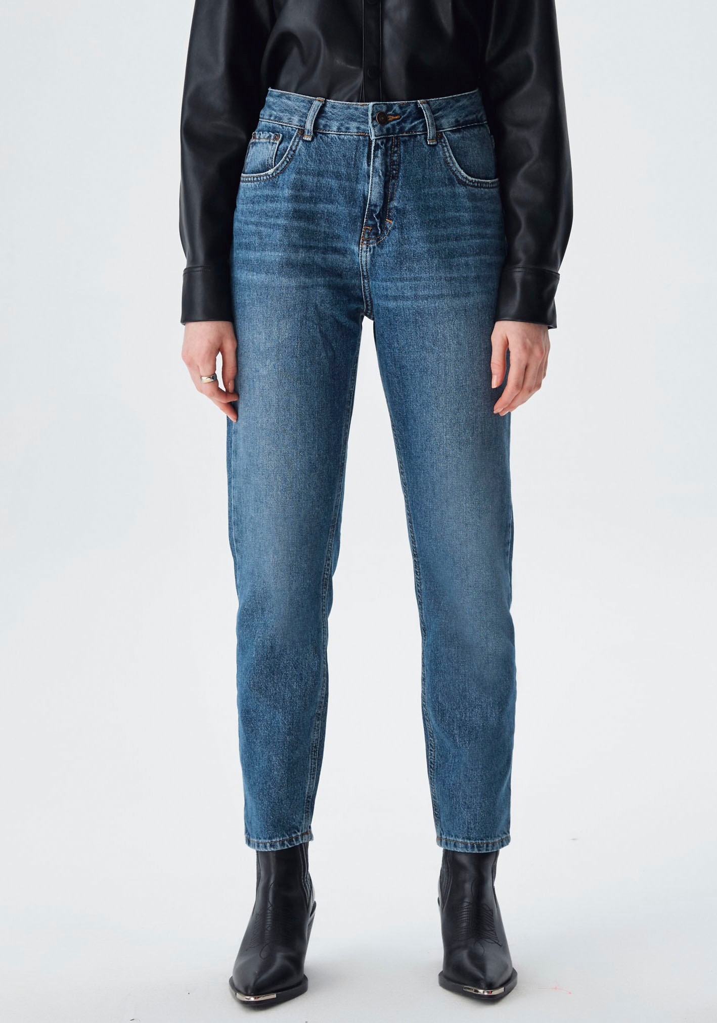 LTB Mom-Jeans »LAVINA«, mit High-Waist Bundhöhe kaufen