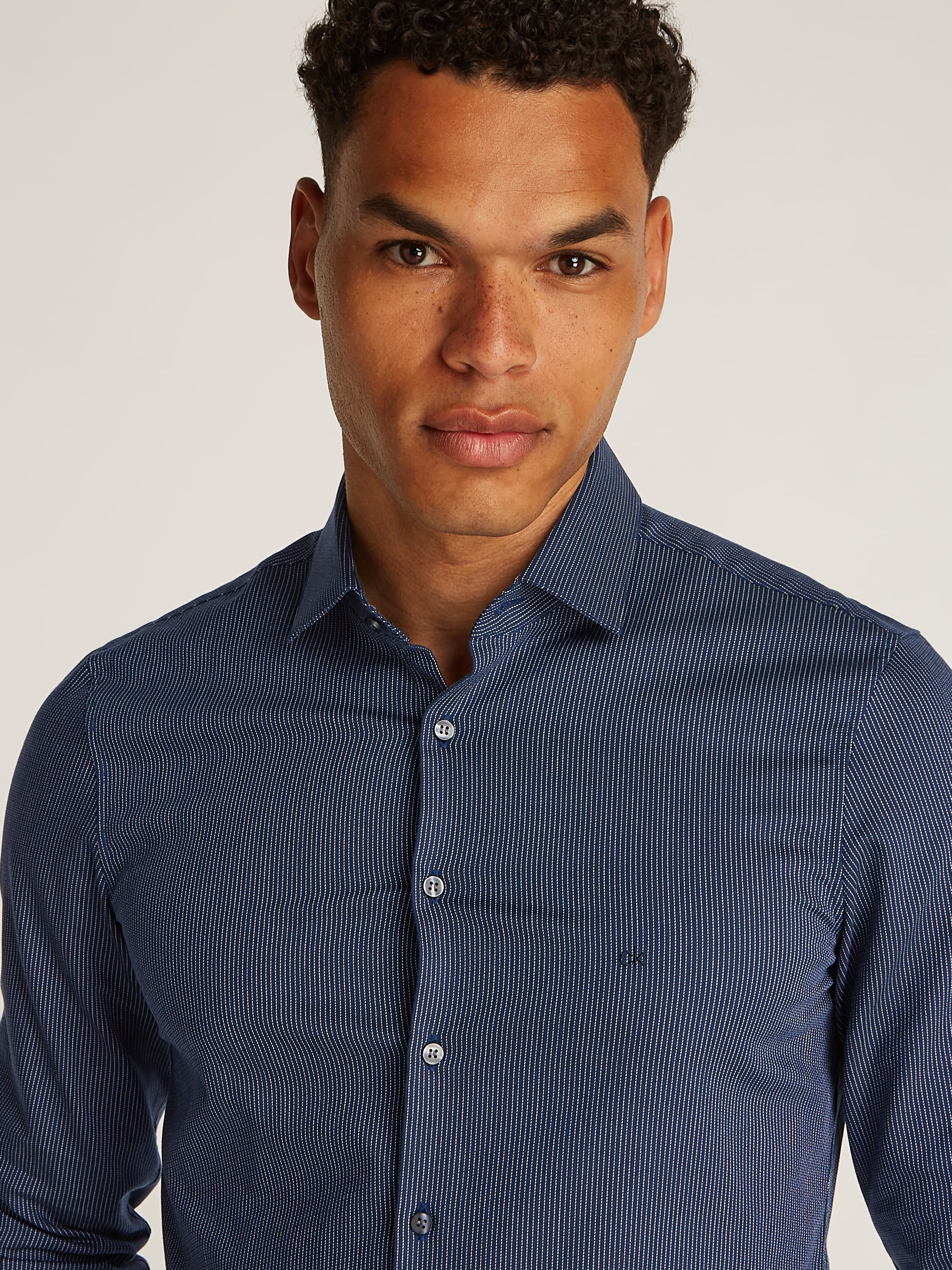 Calvin Klein Businesshemd »BUSINESS STRIPE SLIM SHIRT«, mit Logoprint