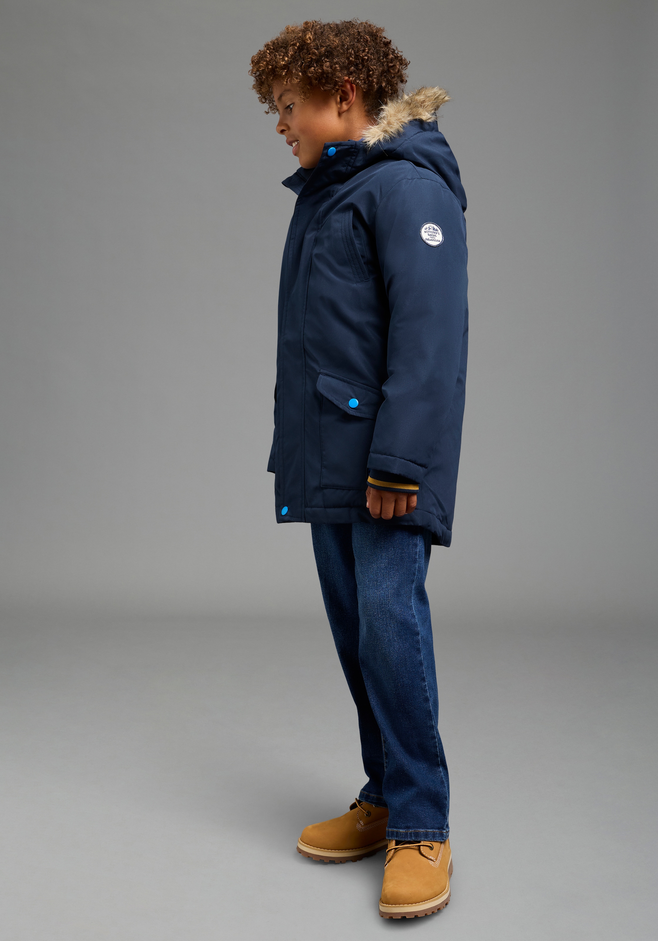Scout Outdoorjacke »Parka mit Fellkragen - NEU von SCOUT« mit Kapuze mit Kapuze und abnehmbaren Kapuzendetails, mit Fleecefütterung