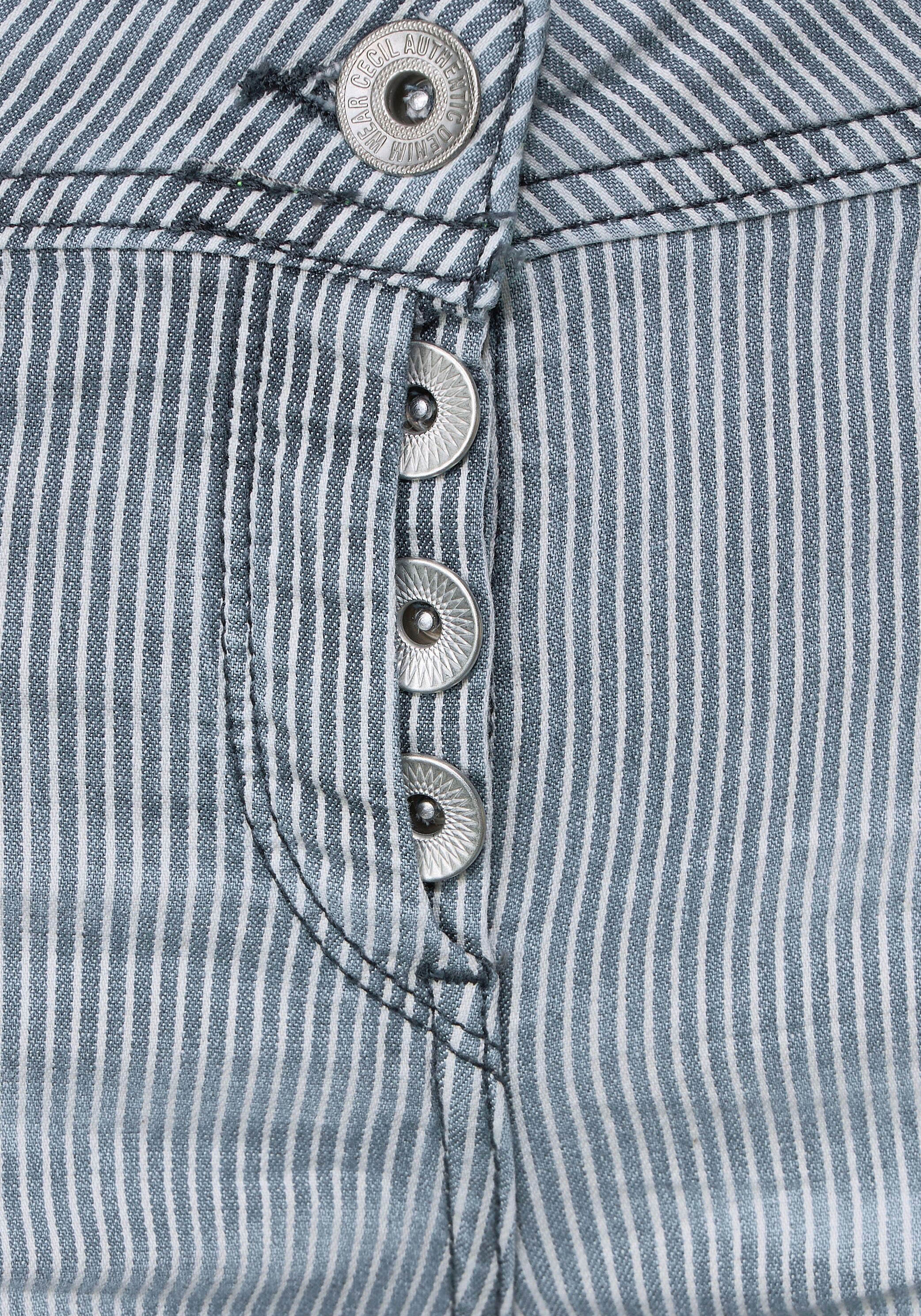Cecil 3/4-Jeans, bei hinten ♕ einem Logo-Badge mit