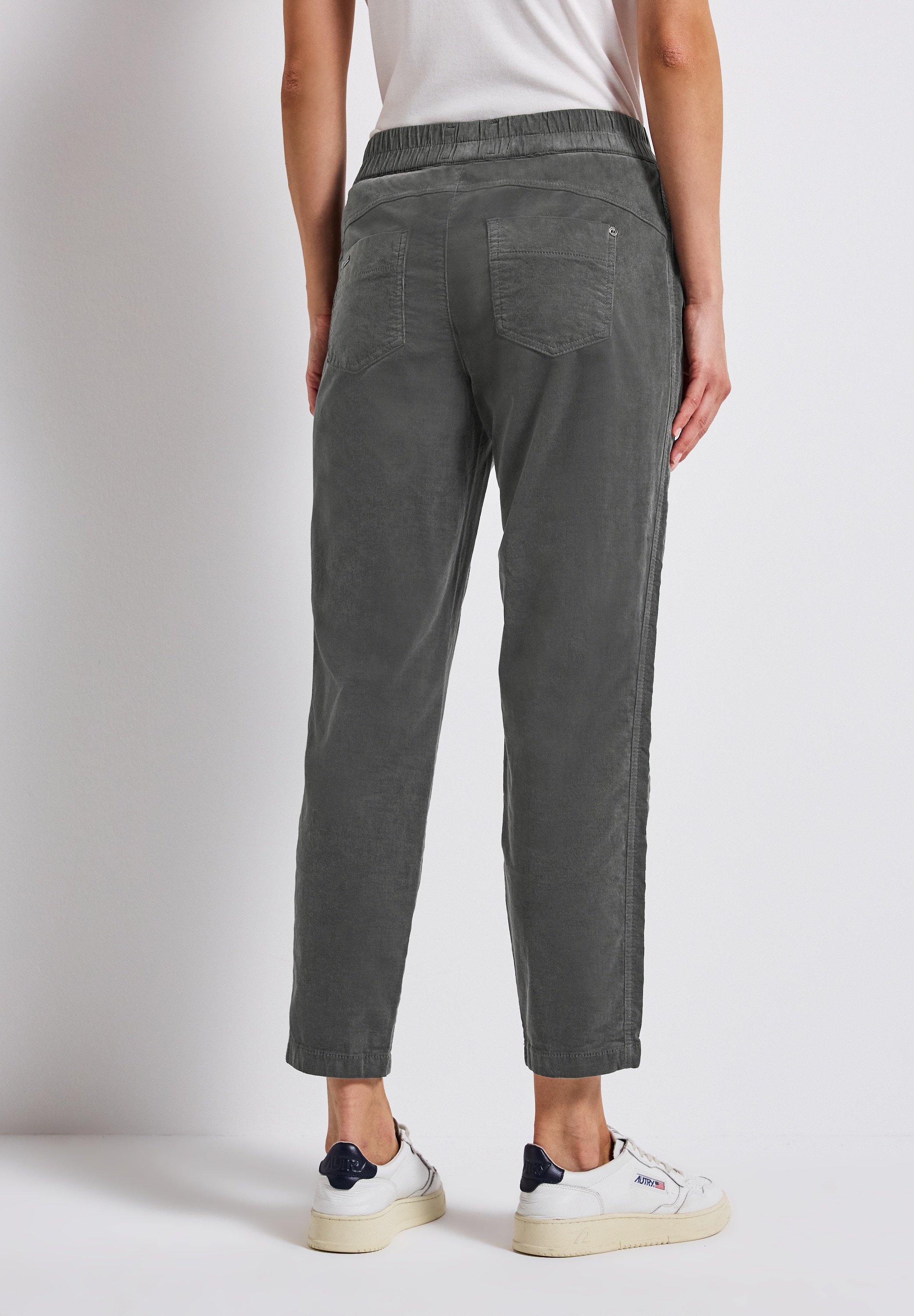 STREET ONE Cordhose »Style Bonny«, mit Taschen