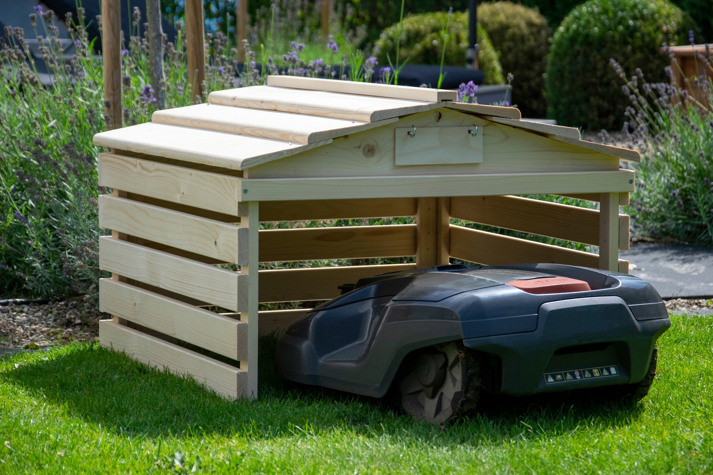 dobar Mähroboter-Garage, mit abnehmbarem Dach, Fichte, natur