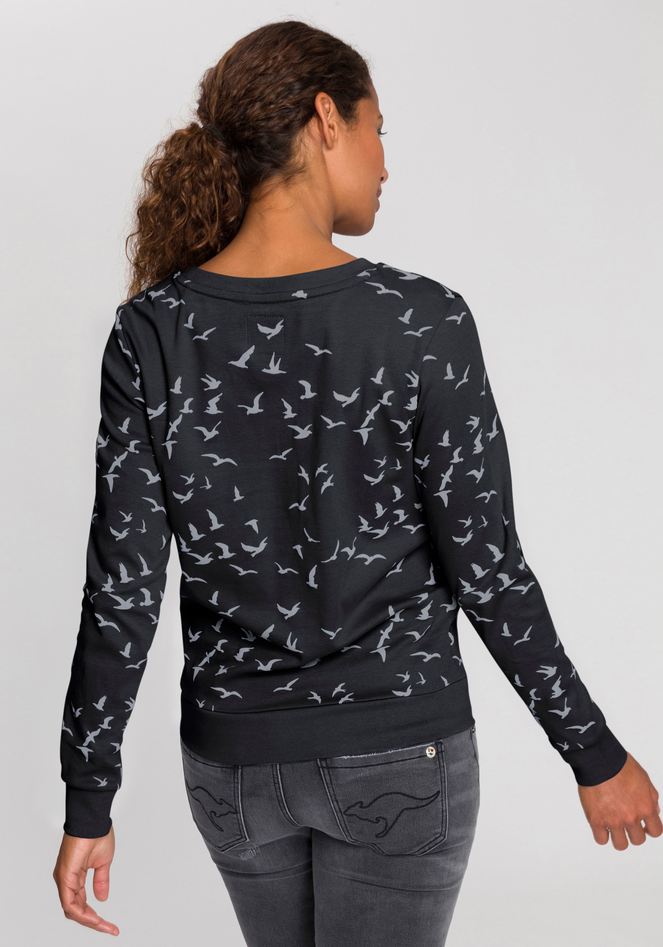 KangaROOS Sweatshirt, Langarm, figurumspielender Schnitt, bedruckt, Rundhalsausschnitt