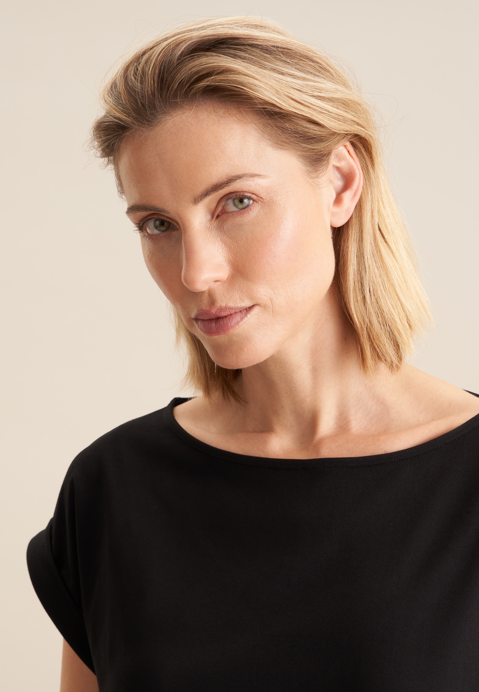 seidensticker Klassische Bluse »Schwarze Rose« Ohne Arm Rundhals Uni