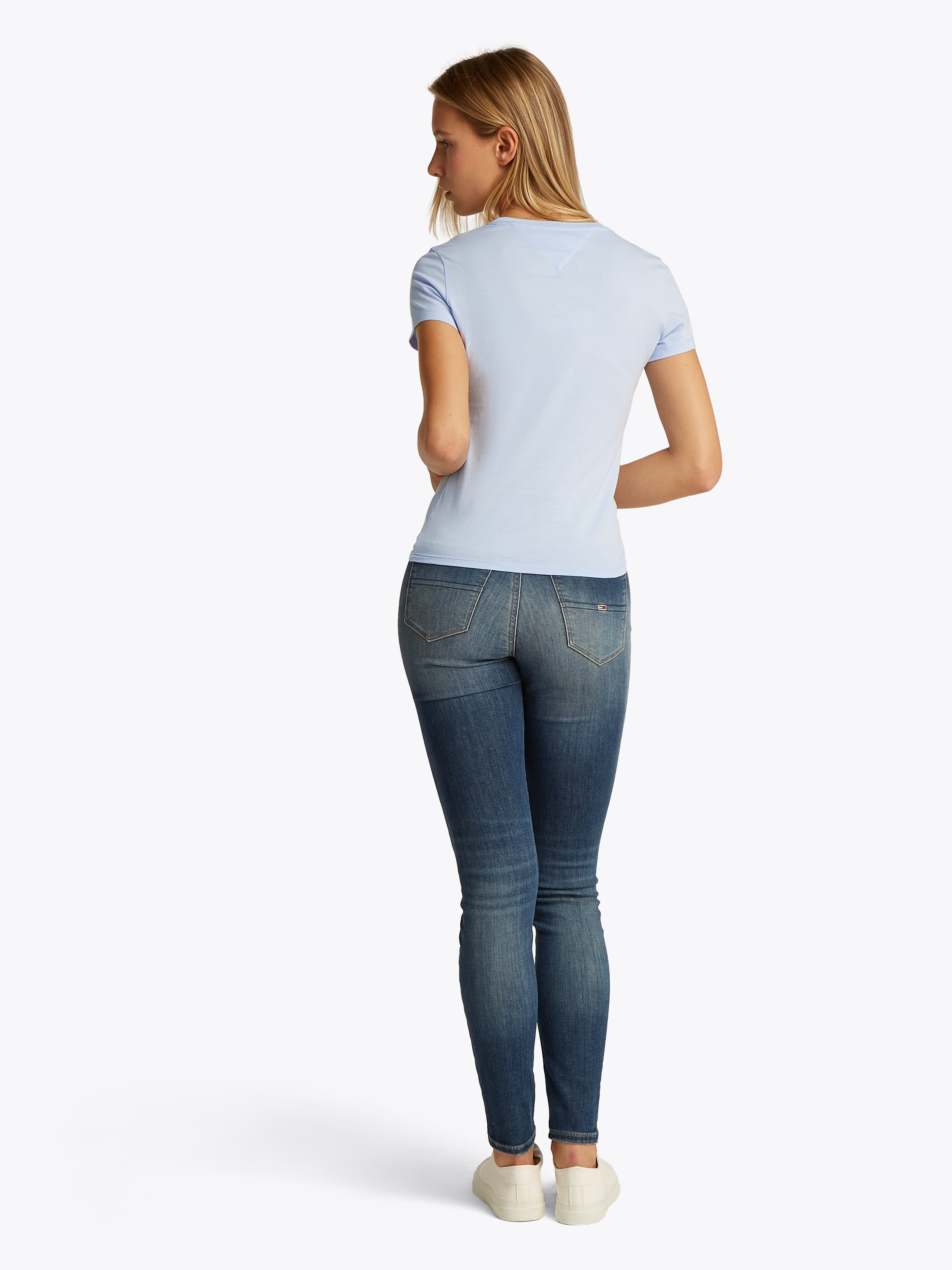 Tommy Jeans T-Shirt »TJW SLIM C-NECK TEE«, mit Logo-Stickerei