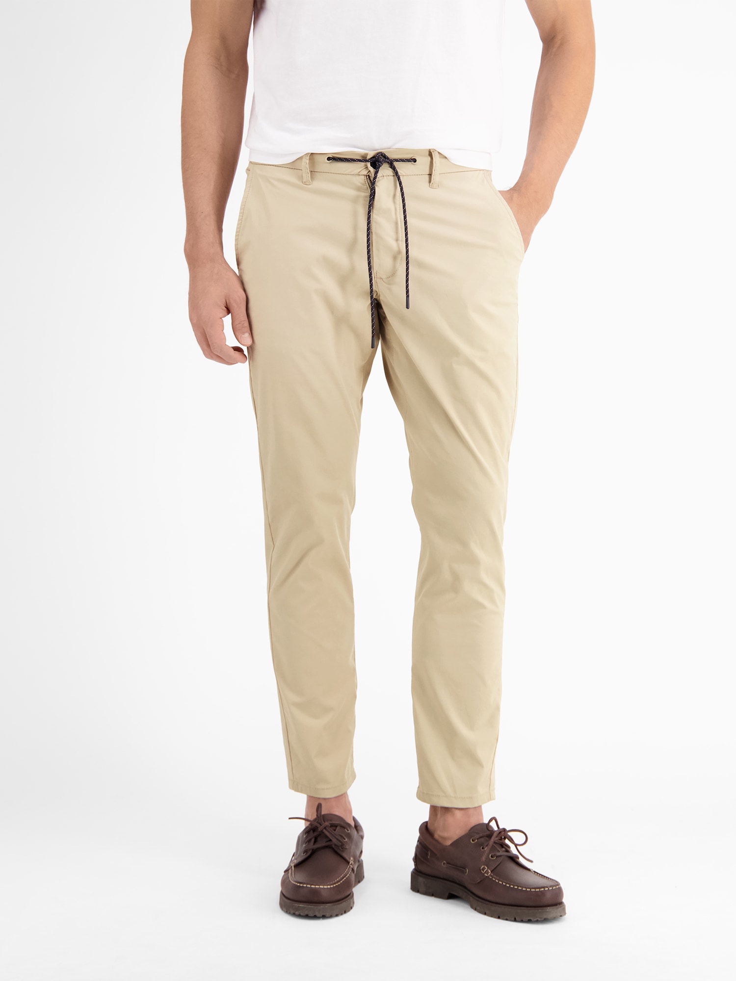 LERROS Chinohose »Sommerliche Chino, ultra leicht und schnelltrocknend, RELAX FIT«