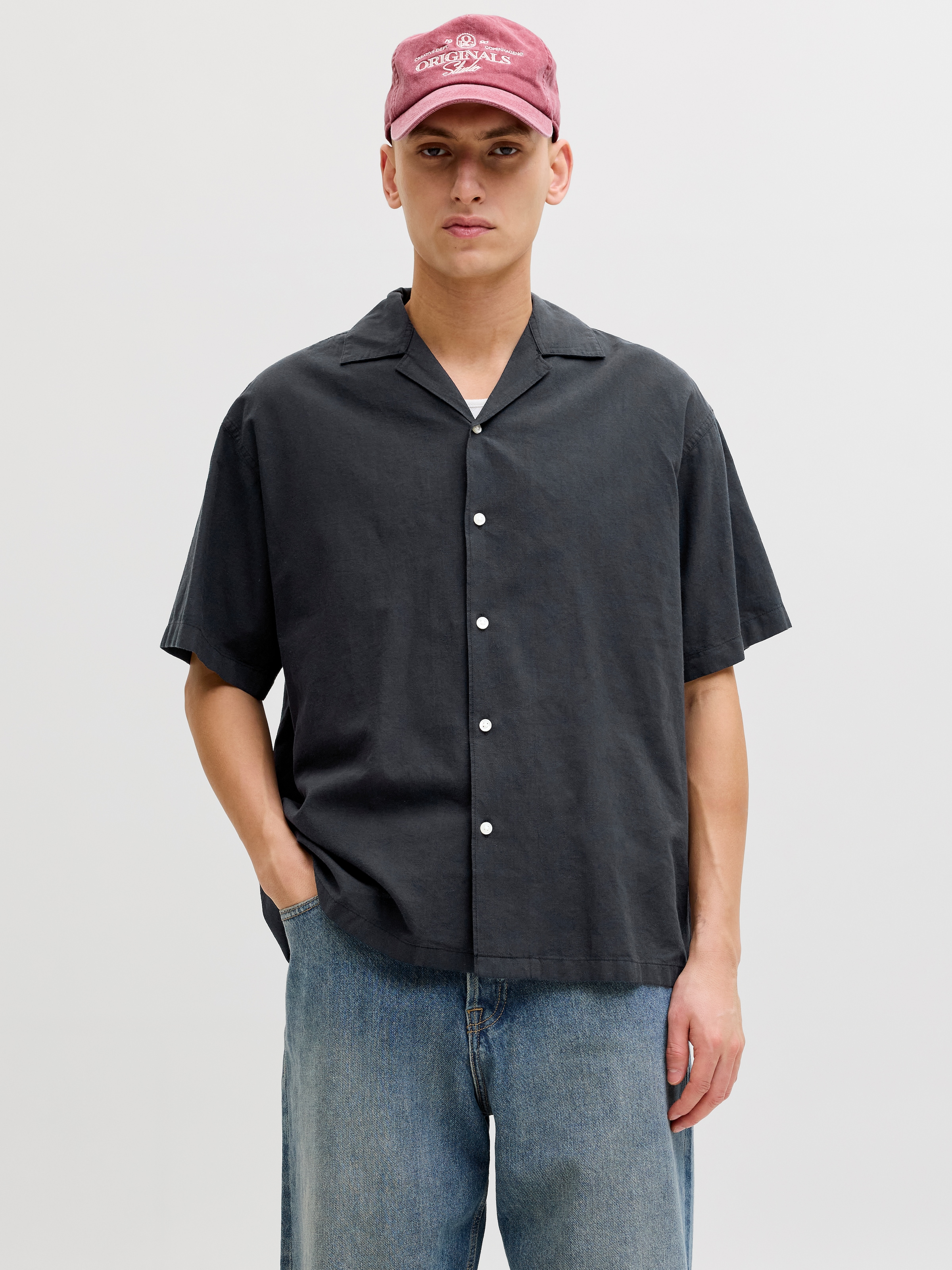 Jack & Jones Kurzarmhemd »JJEBREEZE LINEN BLEND RESORT SHIRT SS SN« mit Knopfleiste