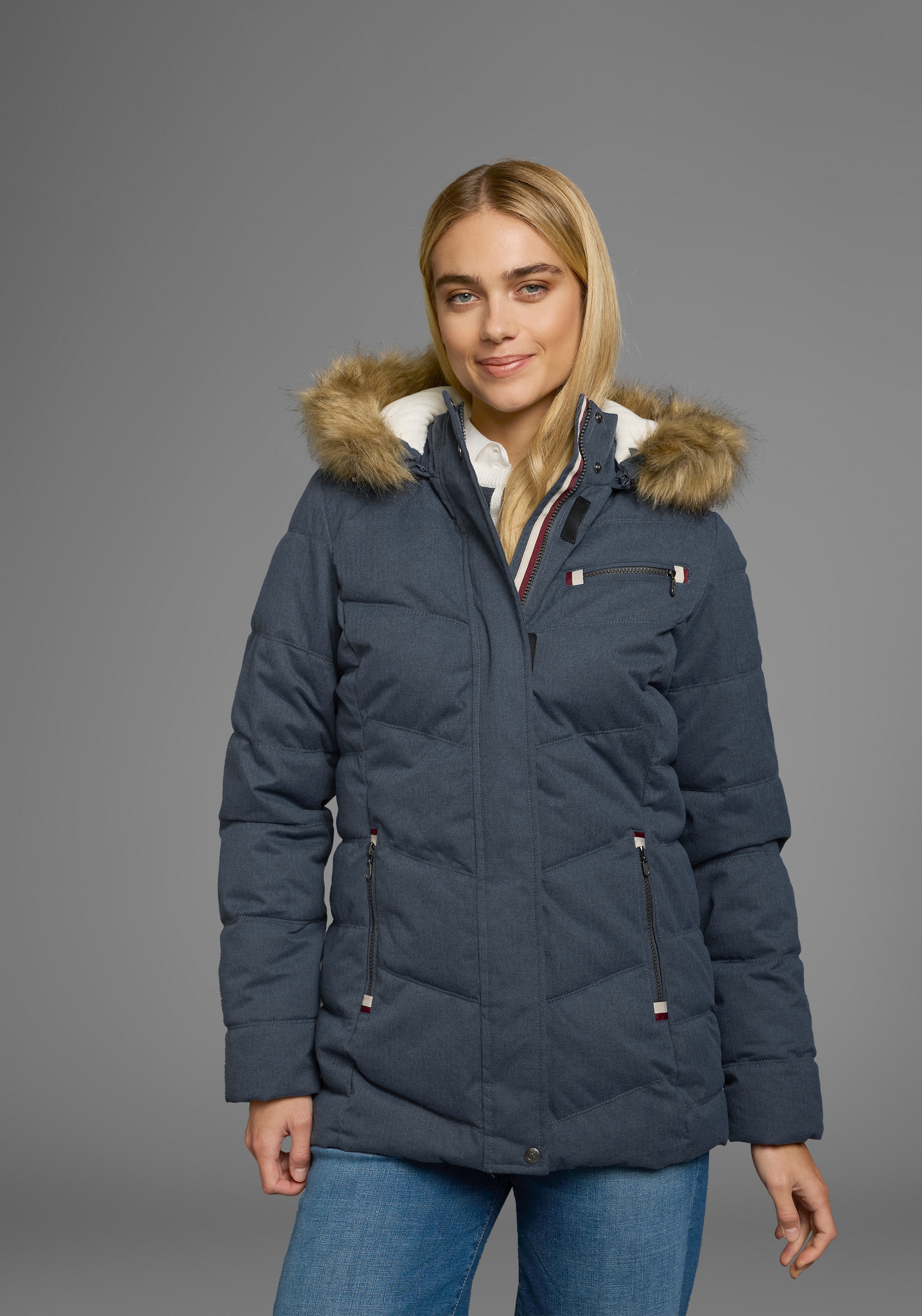 Polarino Steppjacke mit Kapuze mit abnehmbarer Kapuze, mit Fellimitat, viele Taschen