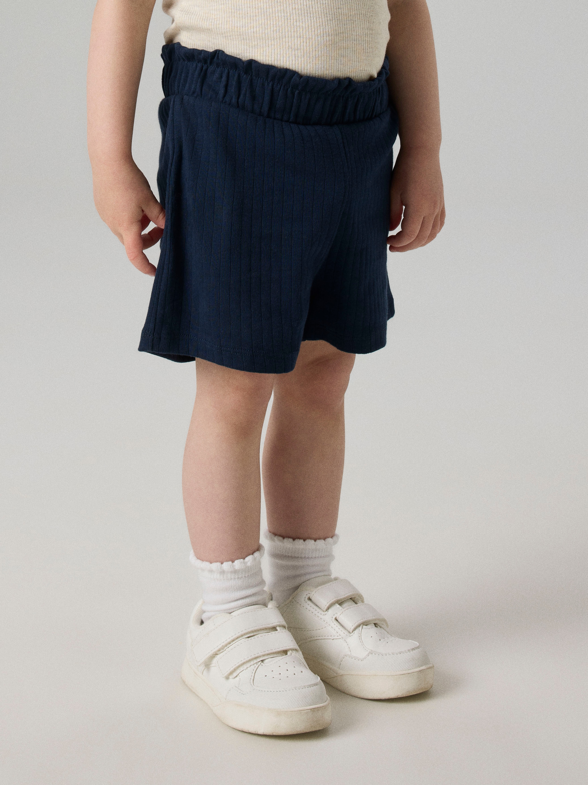 Name It Shorts »NMFSURAJALI SHORTS NOOS«  Baumwollmischung, Paperbag Bündchen, innen verstellbar, Stretch