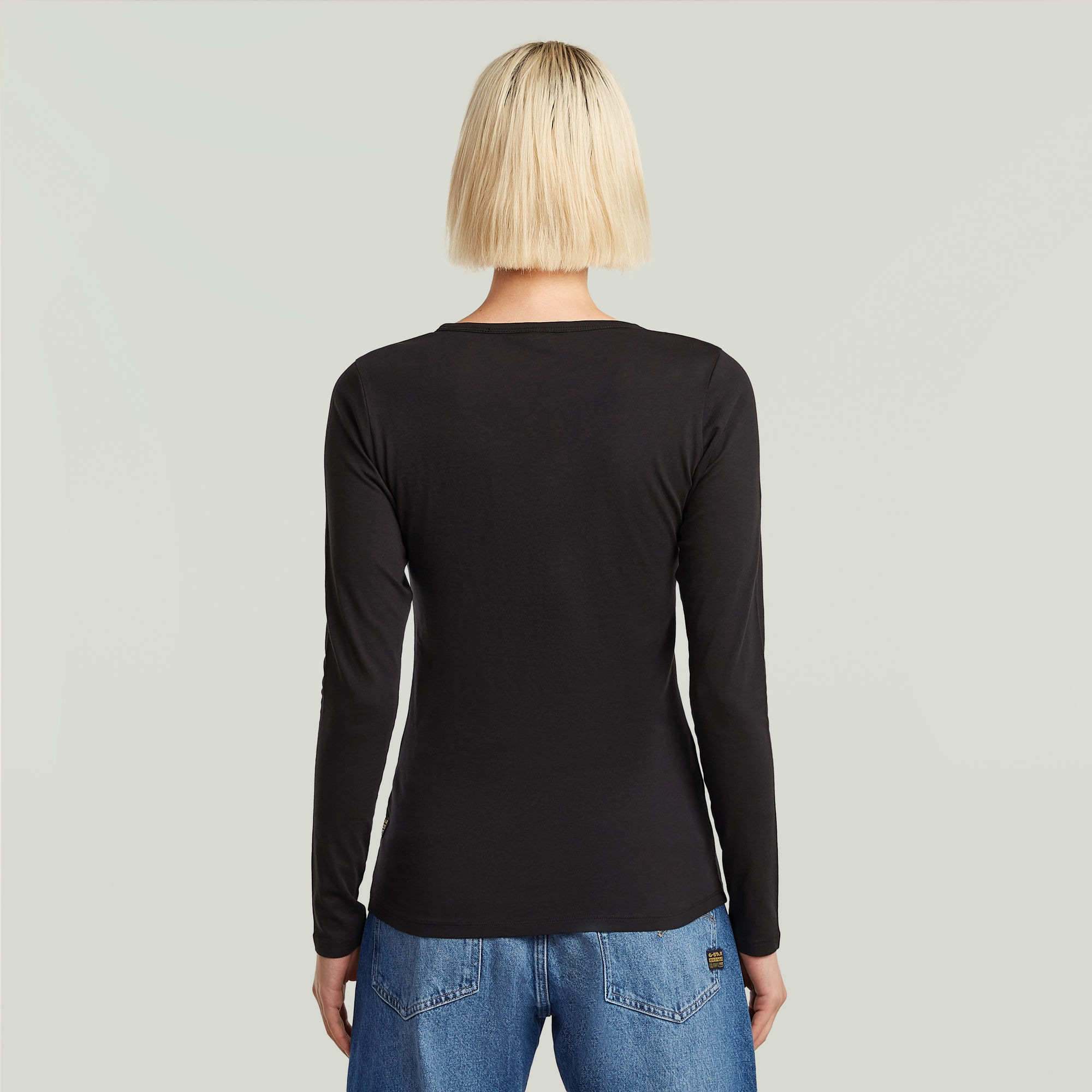 G-STAR Langarmshirt »Core eyben slim u t wmn ls« mit Label-Aufnäher, V-Ausschnitt