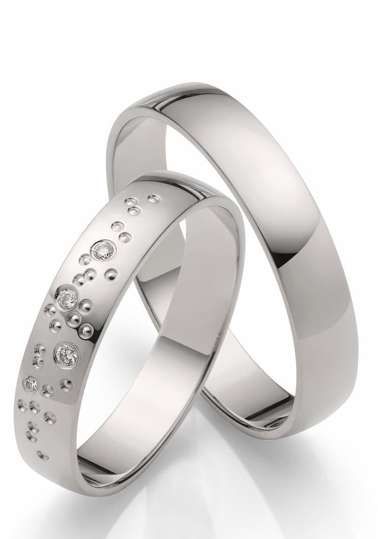 Firetti Trauring »Schmuck Geschenk Gold 375 Hochzeit Ehering "LIEBE" Sterne« Made in Germany, wahlweise mit oder ohne Brillanten