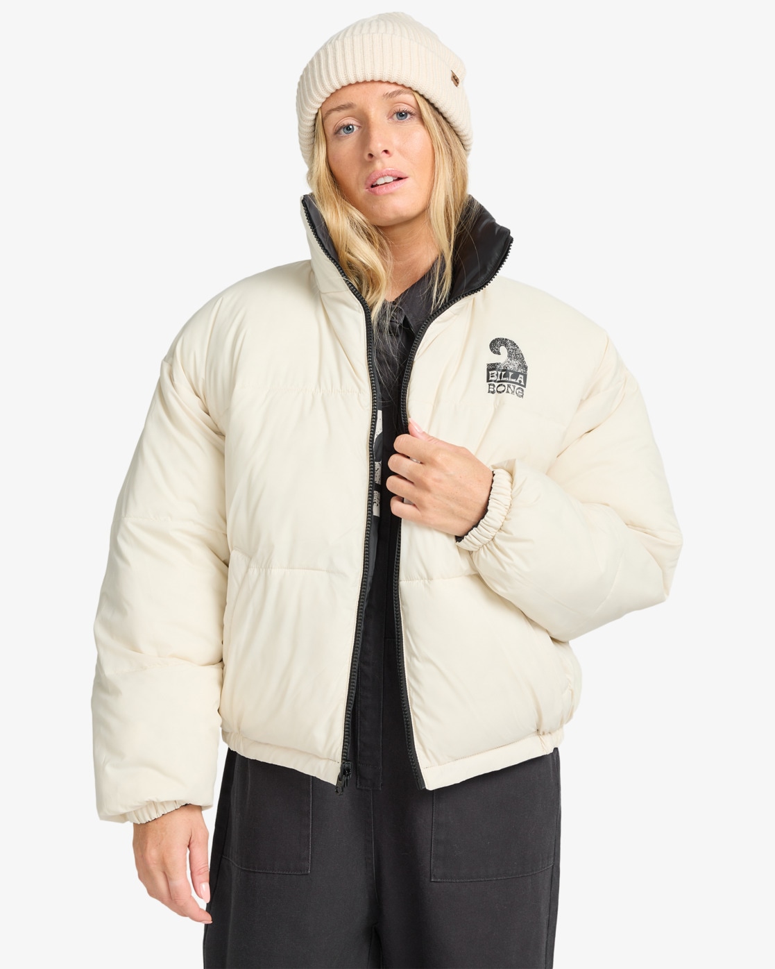 Billabong Steppjacke »COZY PUFFER« ohne Kapuze wasserabweisendes Obermaterial, hochschließender Kragen, ohne Kapuze