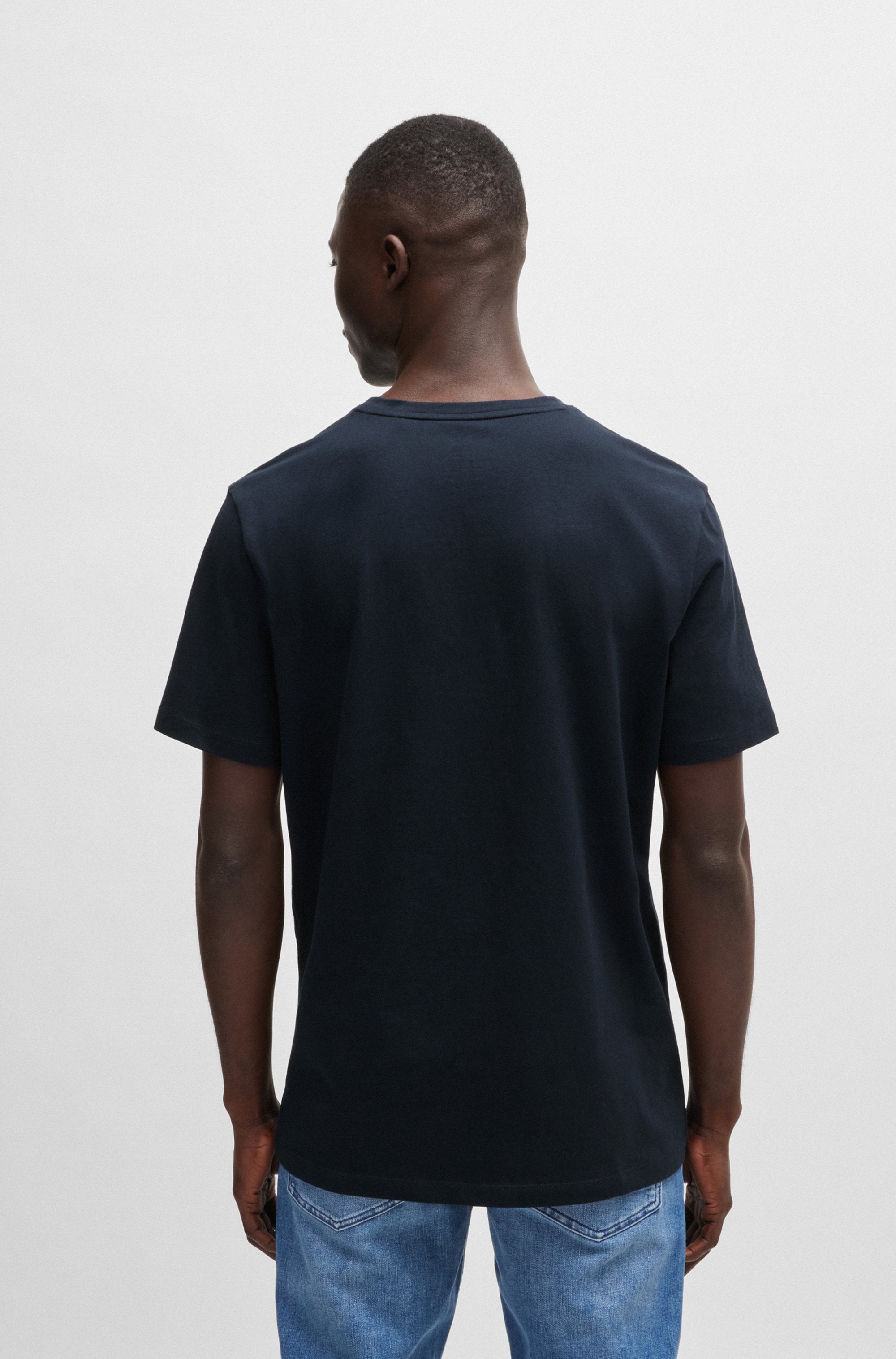 BOSS ORANGE T-Shirt »Tales« mit BOSS Stickerei auf der Brust