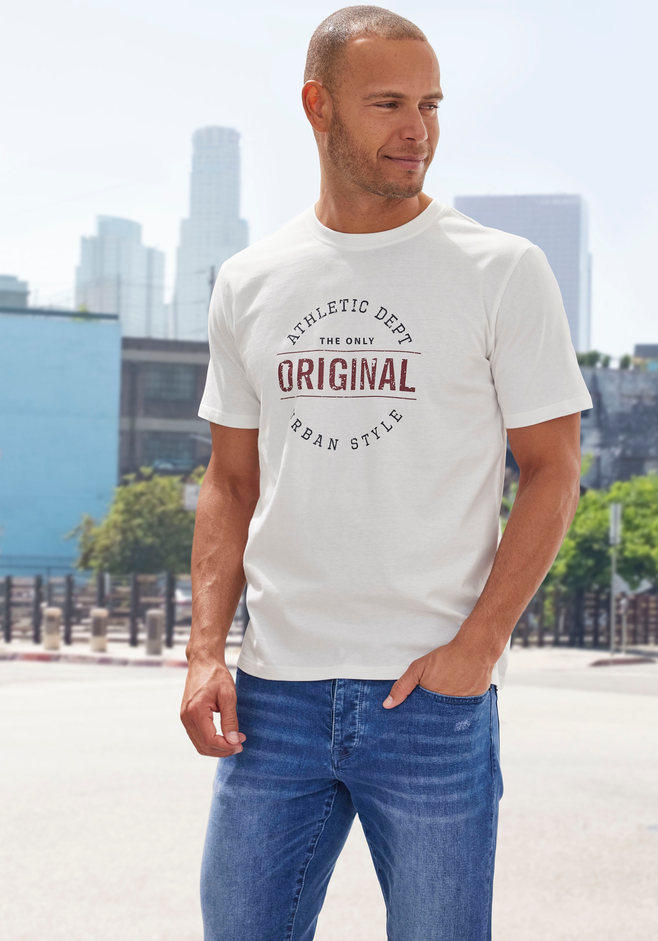 John Devin T-Shirt »Regular Fit,«, Kurzarm, Freizeitshirt mit Rundhals, Frontprint, reine Baumwolle