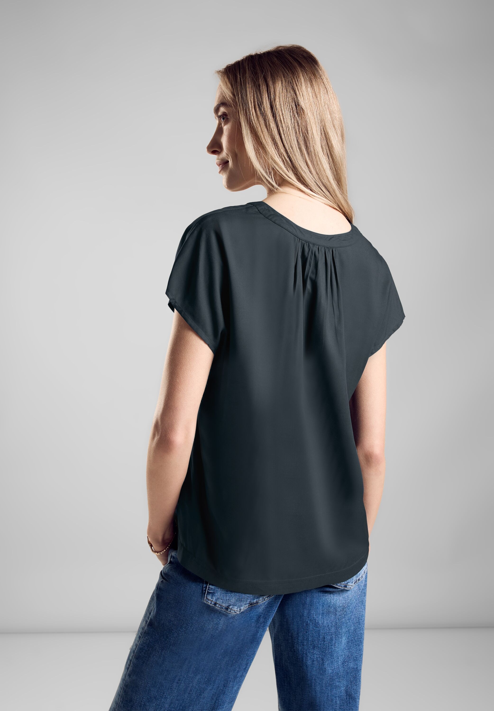 STREET ONE Kurzarmbluse, Blusenshirt aus reiner Viskose