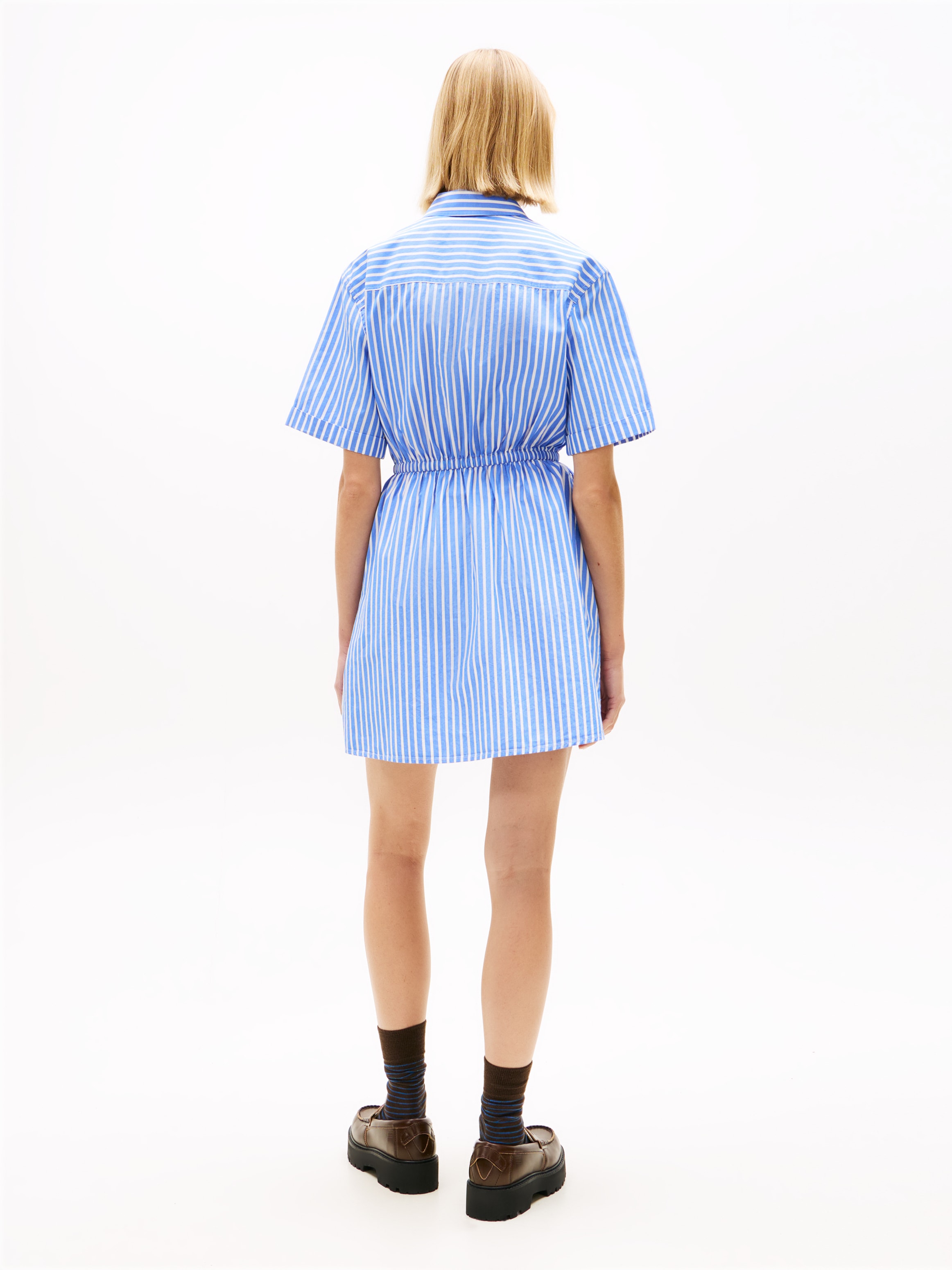 Tommy Jeans Hemdblusenkleid »TJW MINI STRIPE SHIRT DRESS« Eingrifftaschen mit Taillen Bindeband, Relaxed Fit