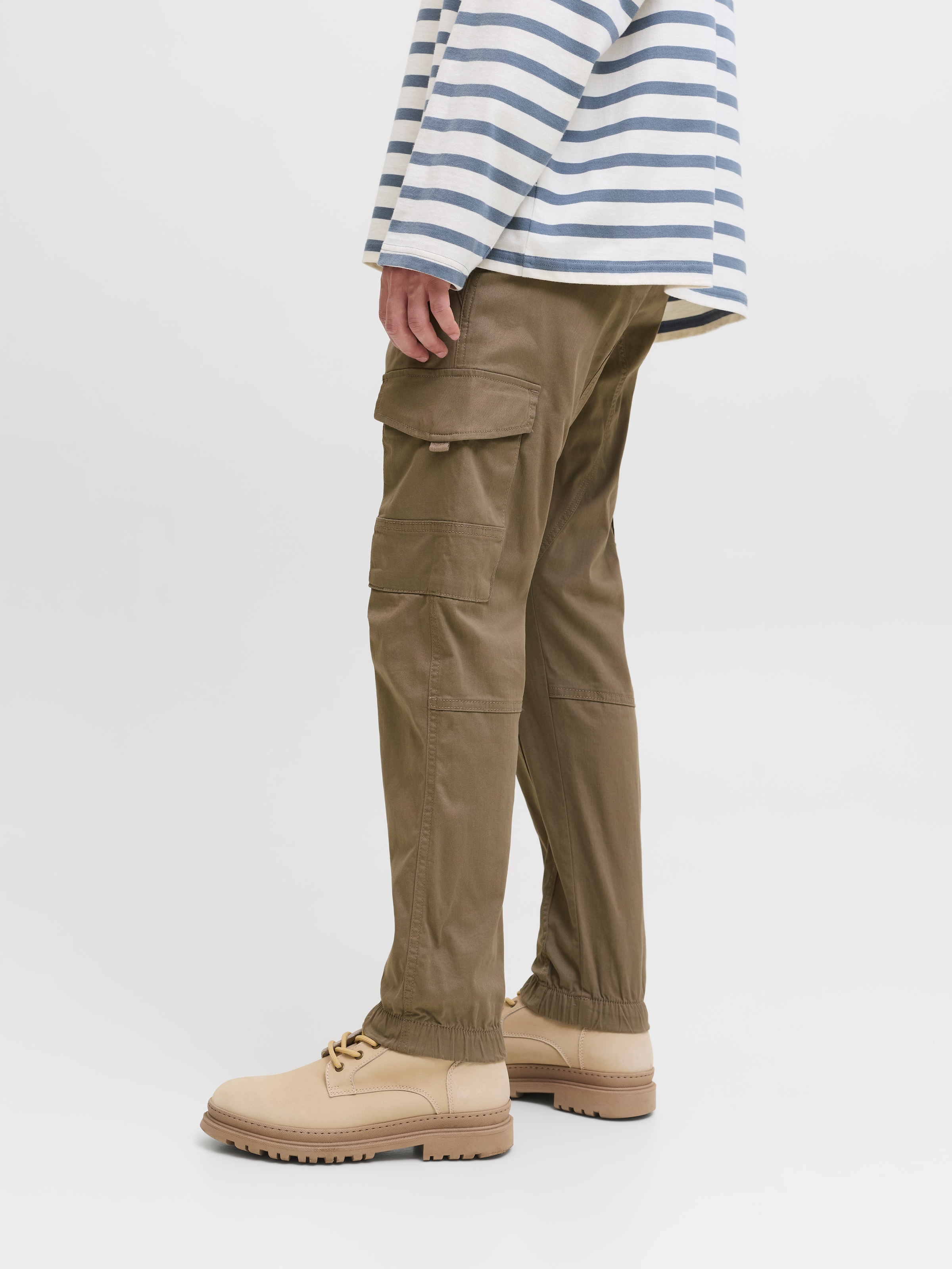 Jack & Jones Cargohose »JPSTPAUL JJFLAKE CARGO NOOS«, mit Beintaschen