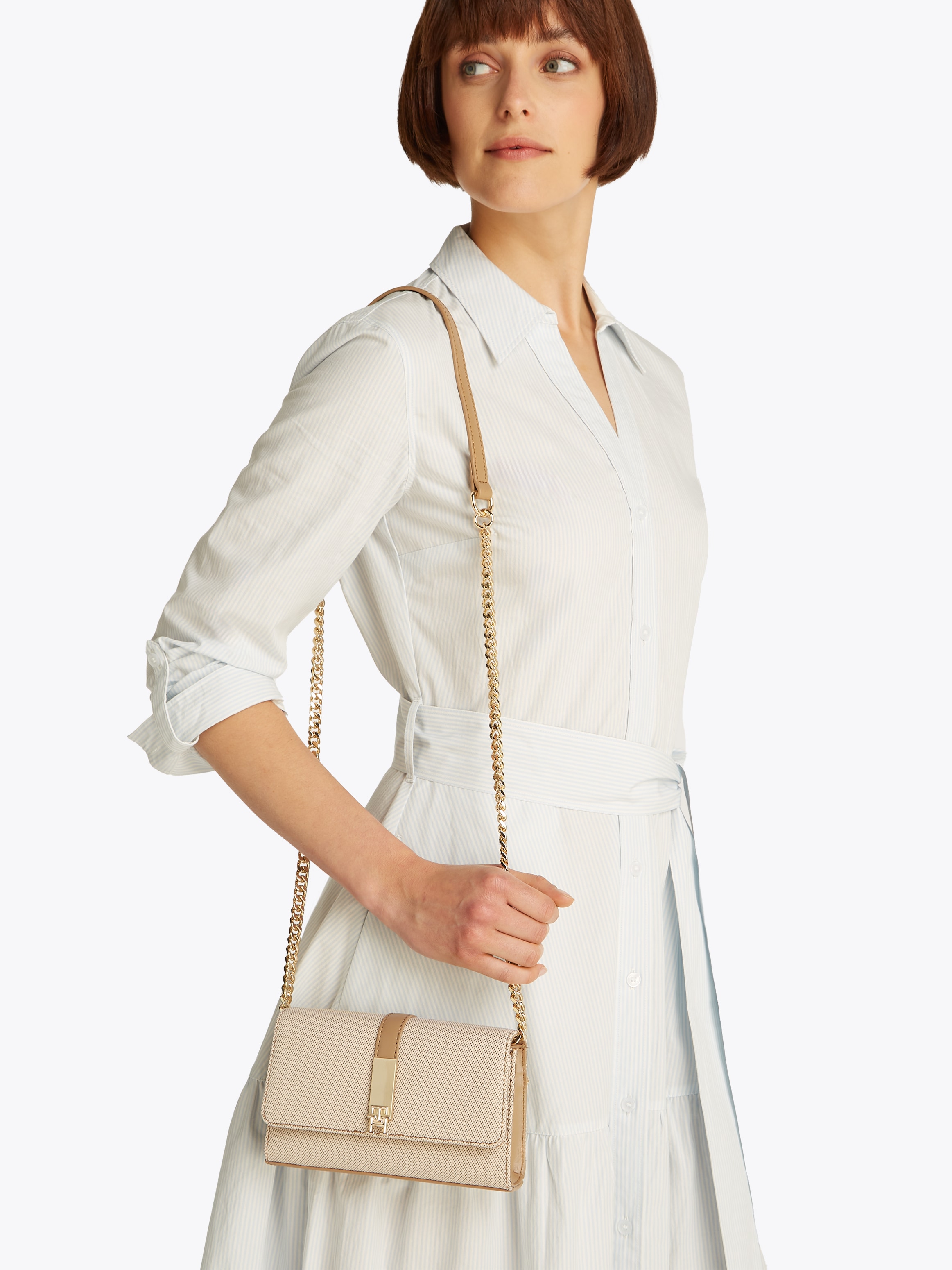 Tommy Hilfiger Umhängetasche »TH HERITAGE MINI CROSSVER CANVAS«, Abendtasche, Minibag mit edlem Ketten-Henkel